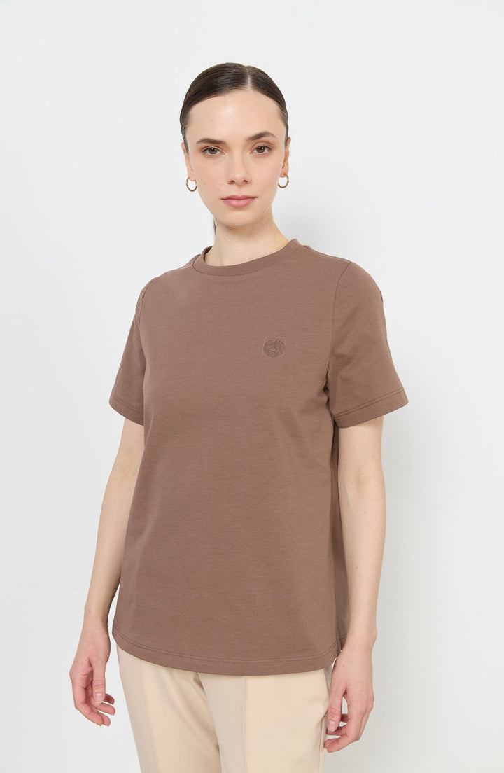 Kısa Kollu Basic Tozlu Kahve Tişört - Fatma Atasoy