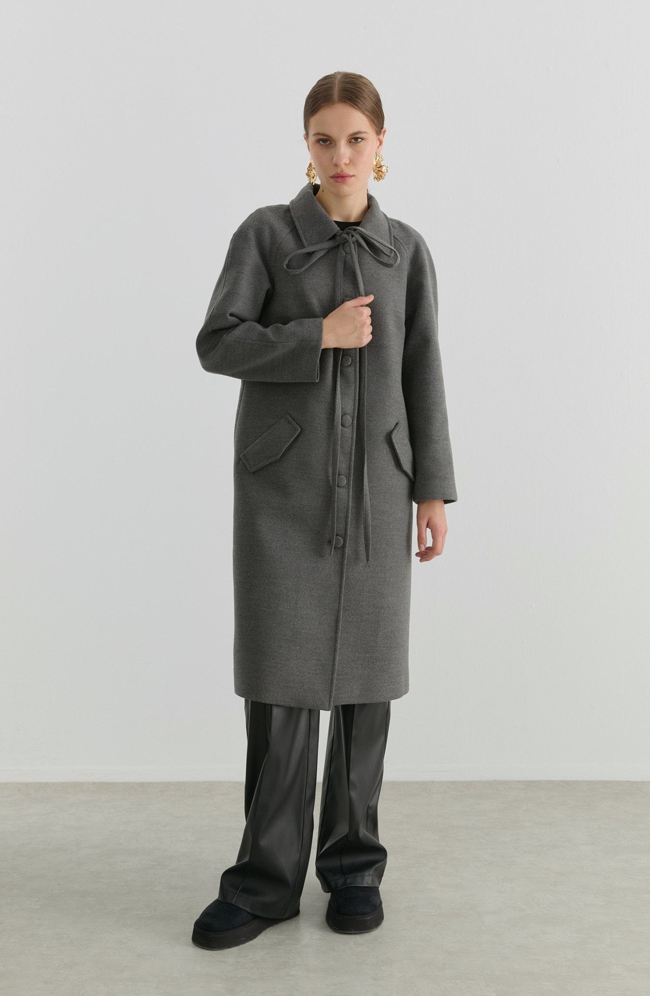 Kore Gri Kaşmir Kaban - Fatma Atasoy