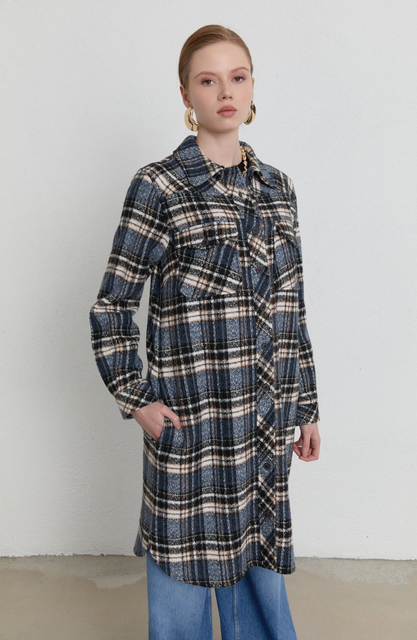 Körük Cepli Lacivert Ekose Kaşe Gömlek Ceket - Fatma Atasoy