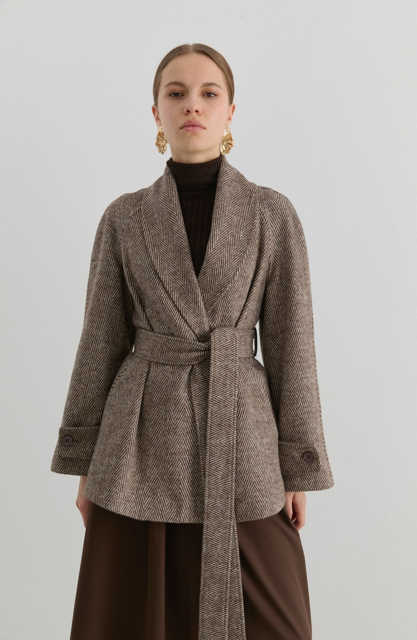 Kruvaze Sütlü Kahve Balıksırtı Midi Ceket Kaban - Fatma Atasoy