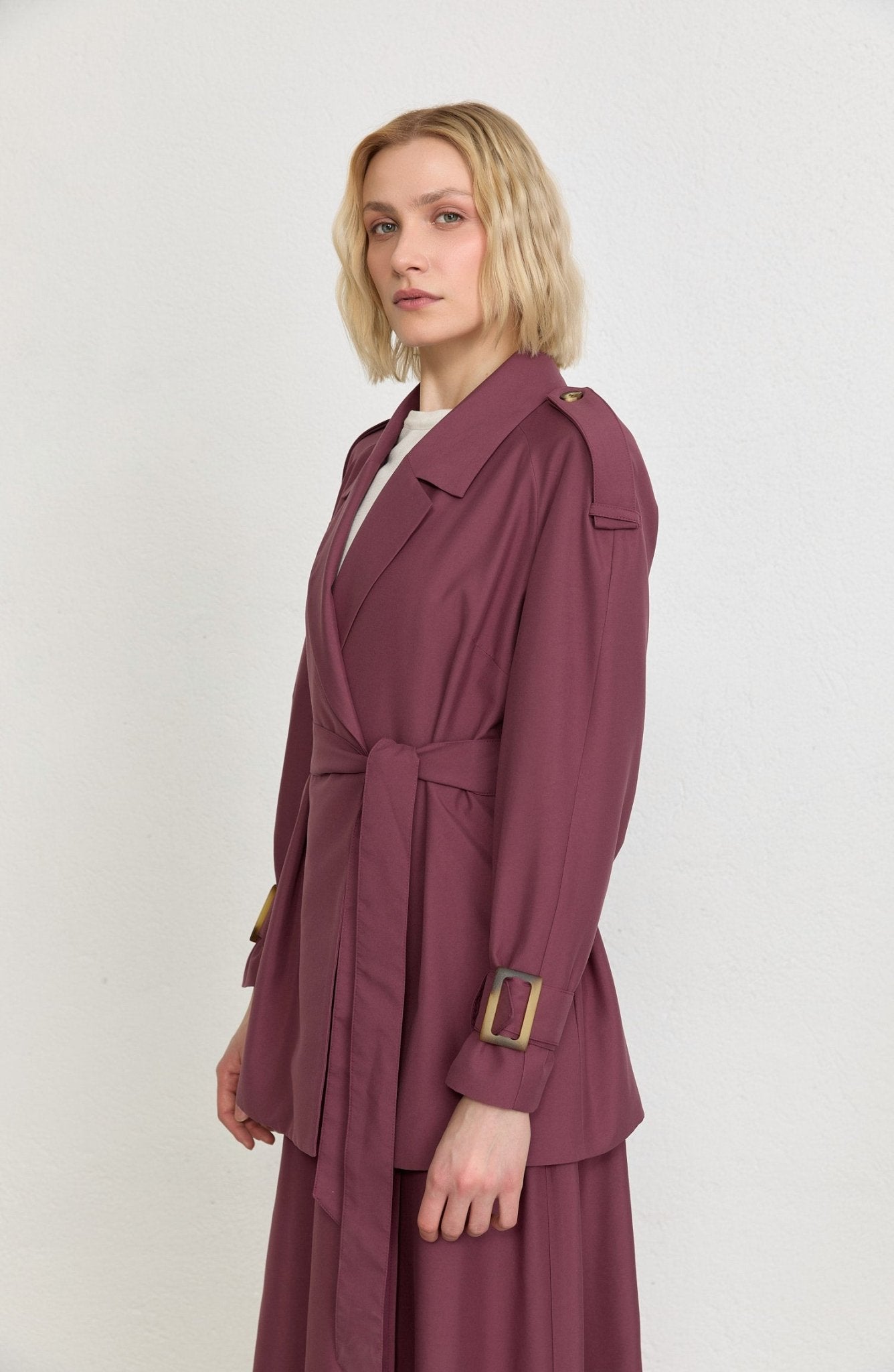 Kuşaklı Kol Apoletli Mürdüm Midi Trenç Ceket - Fatma Atasoy