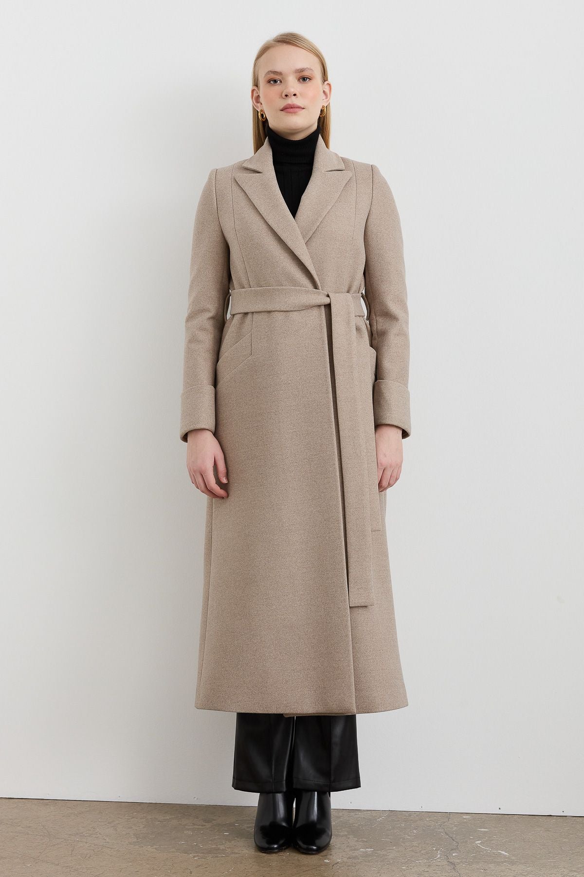 Kuşaklı Maksi Kaban Taş - Fatma Atasoy