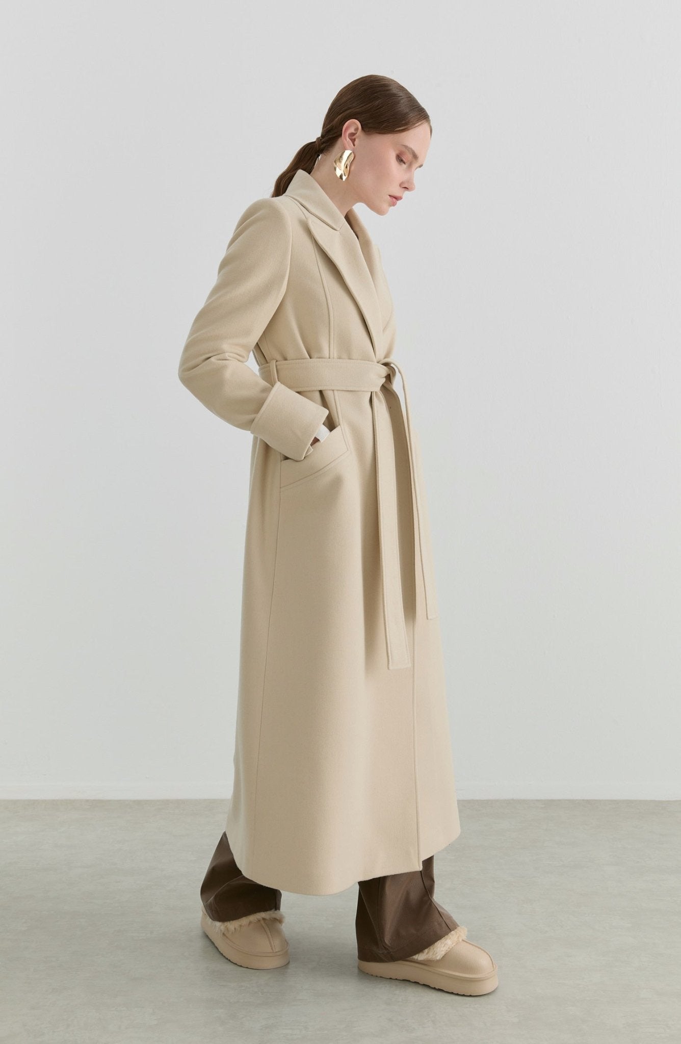 Kuşaklı Taş Kaşmir Maksi Kaban - Fatma Atasoy