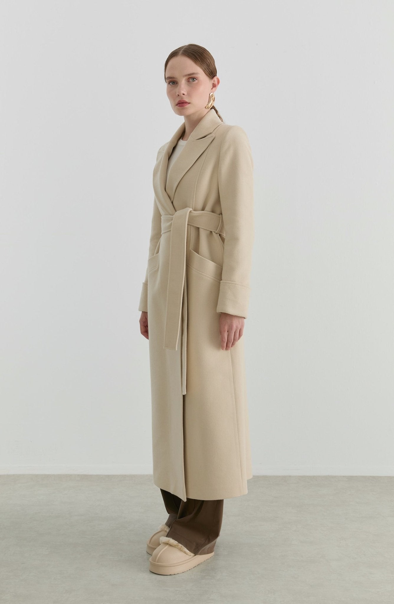 Kuşaklı Taş Kaşmir Maksi Kaban - Fatma Atasoy