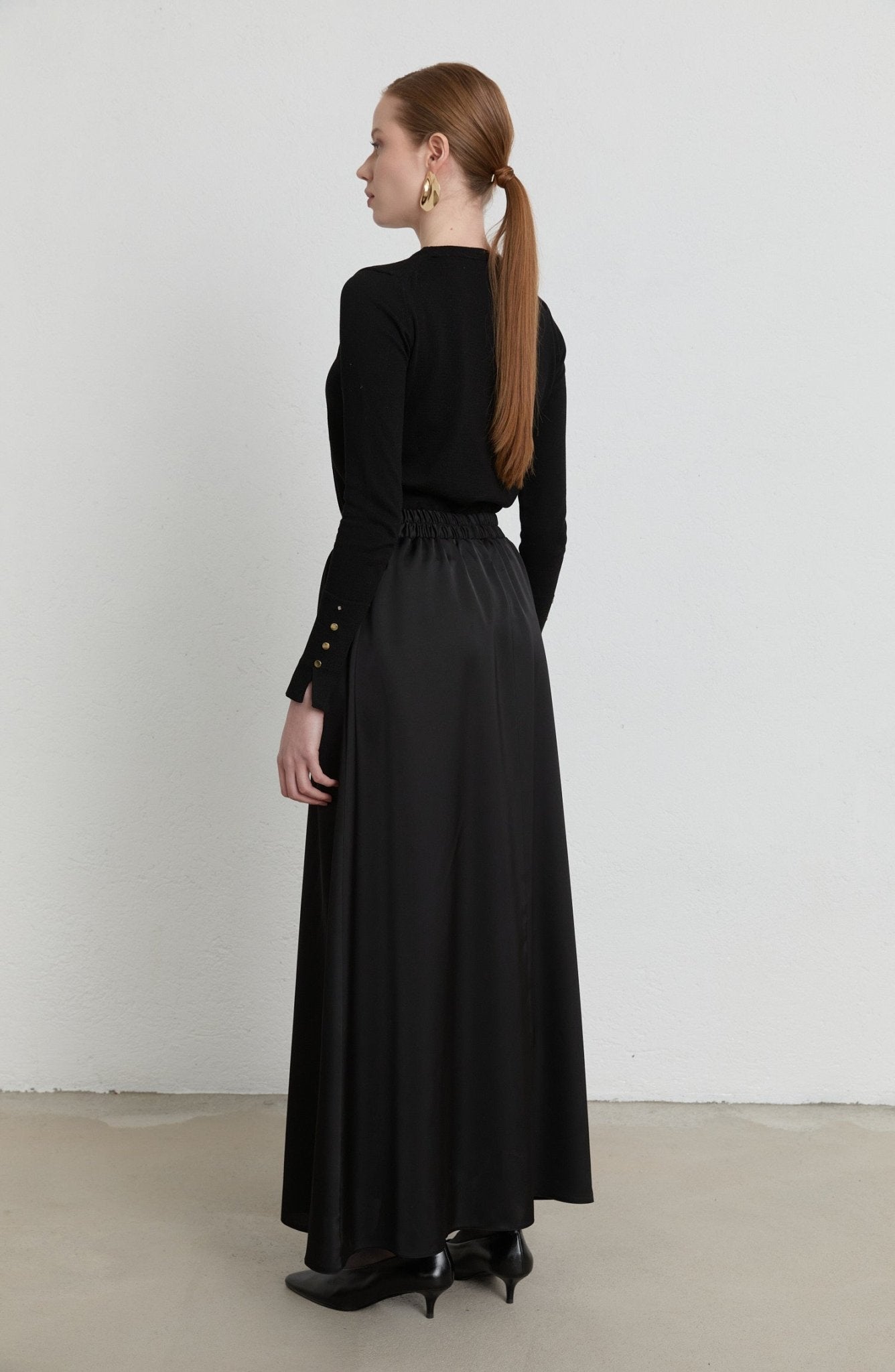 Lastikli Siyah Saten Etek - Fatma Atasoy