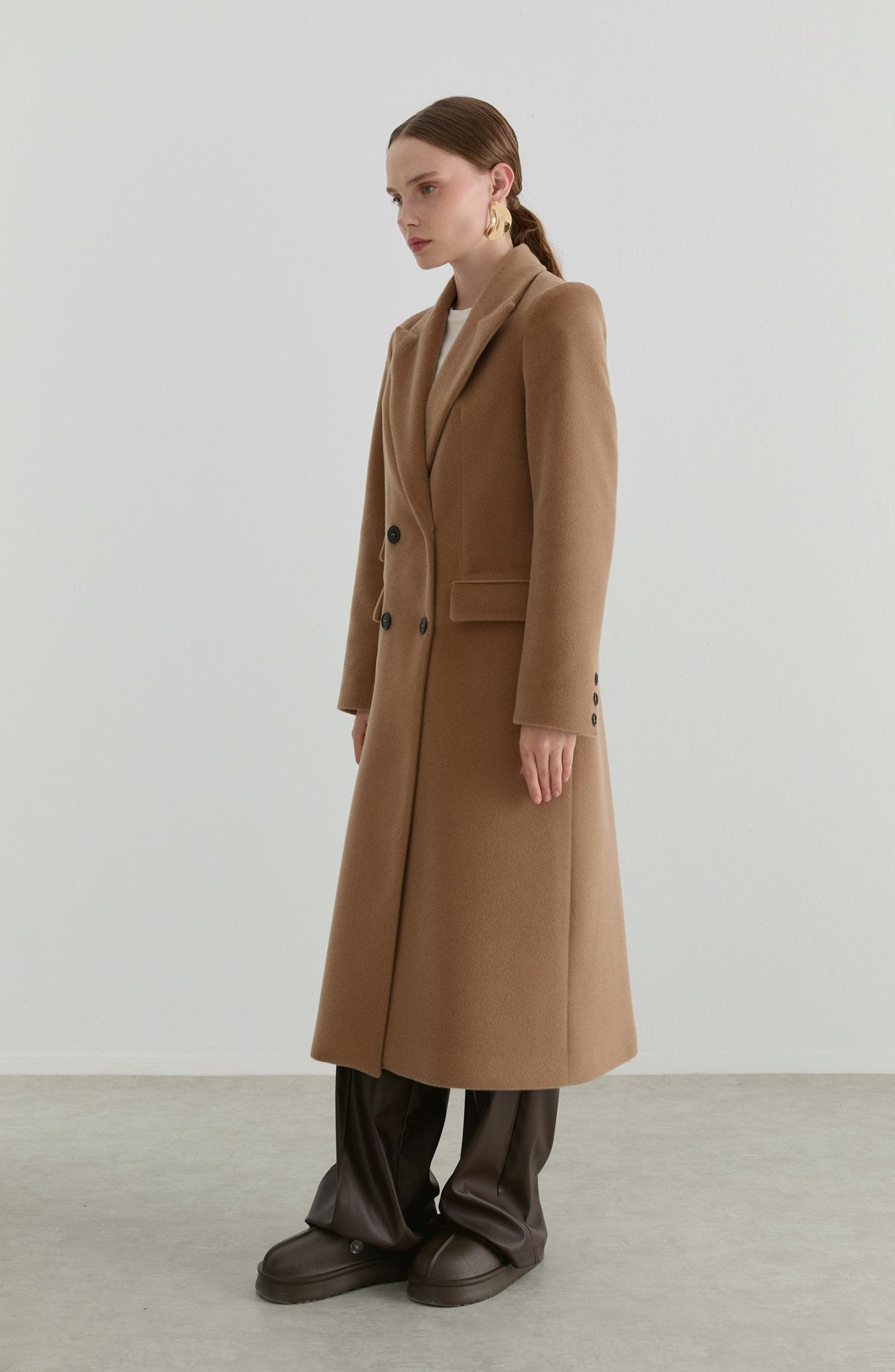 Maksi Tay Tüyü Mocha Ceket Kaban - Fatma Atasoy