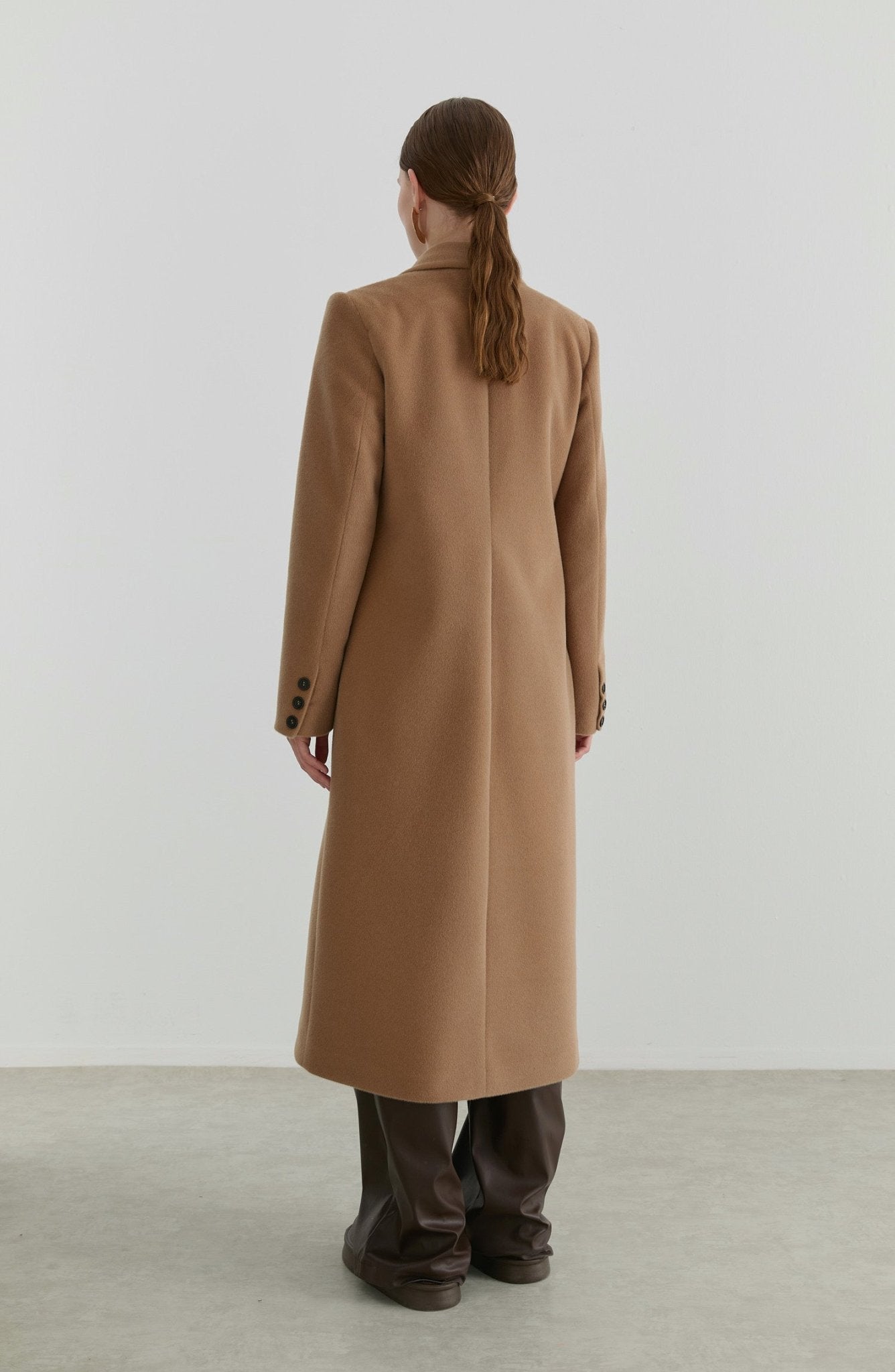 Maksi Tay Tüyü Mocha Ceket Kaban - Fatma Atasoy