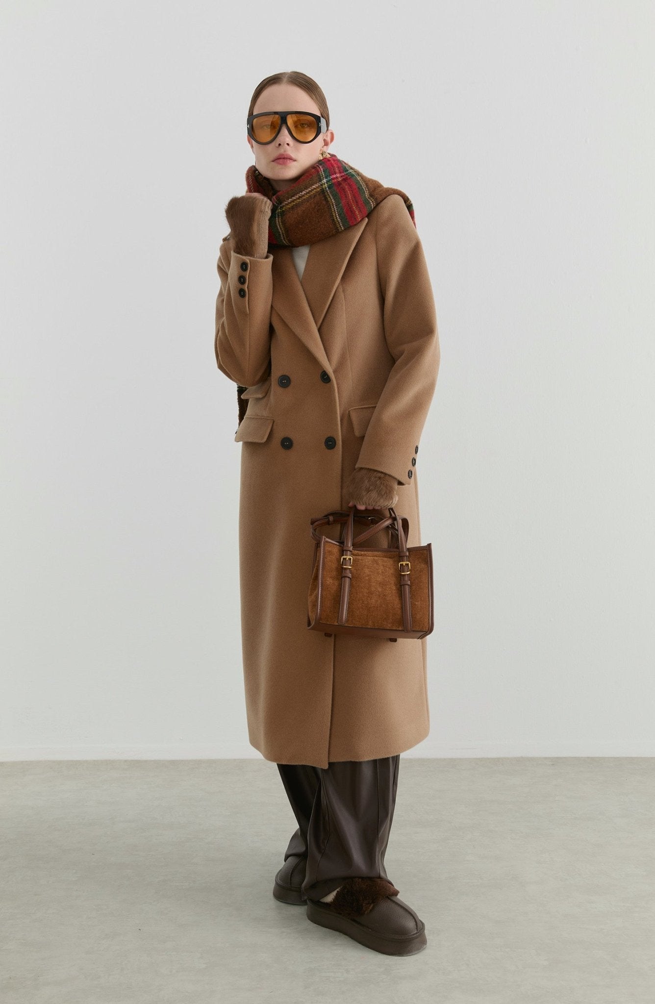 Maksi Tay Tüyü Mocha Ceket Kaban - Fatma Atasoy