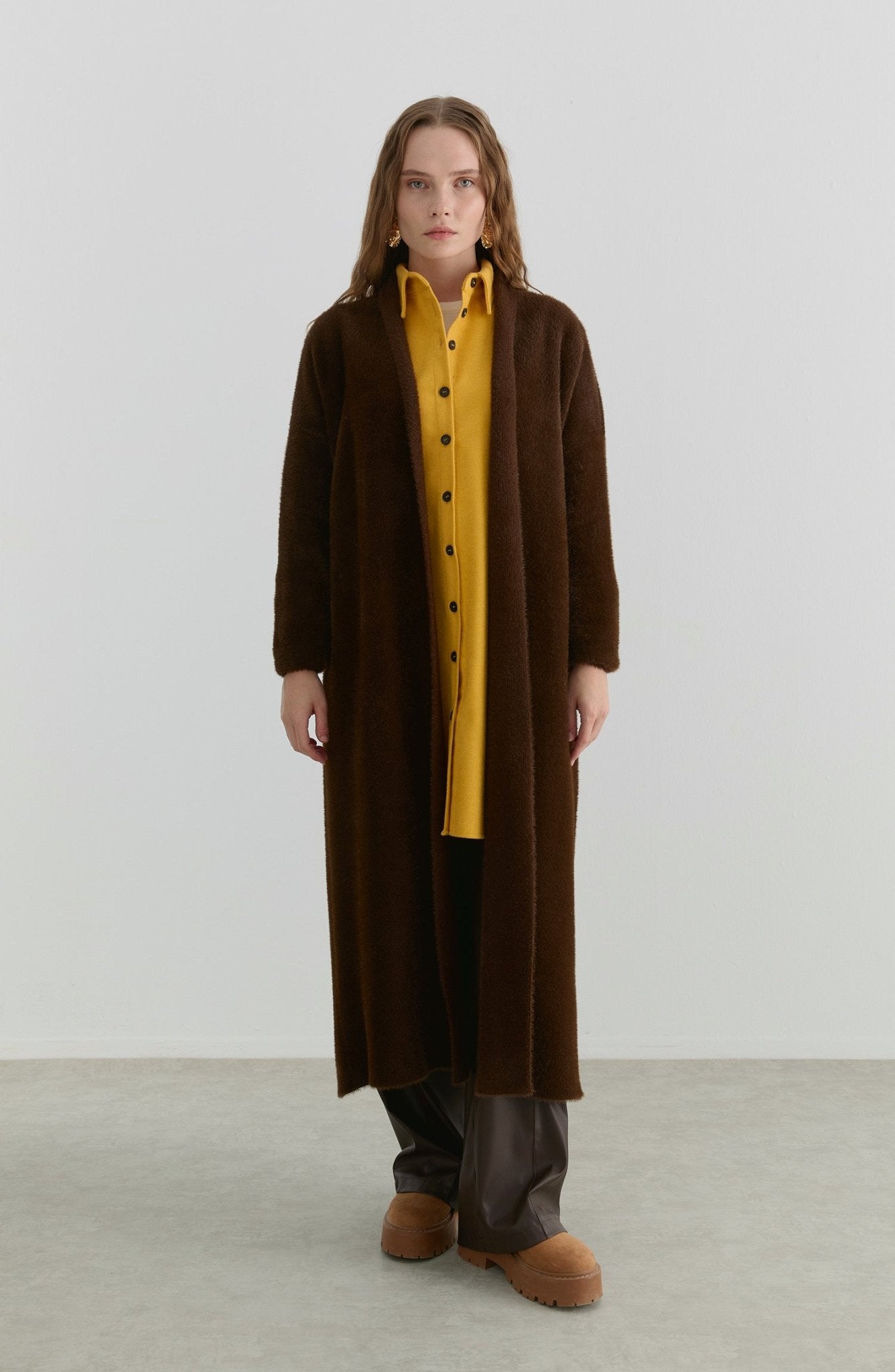 Maksi Yumoş Acı Kahve Triko Hırka - Fatma Atasoy