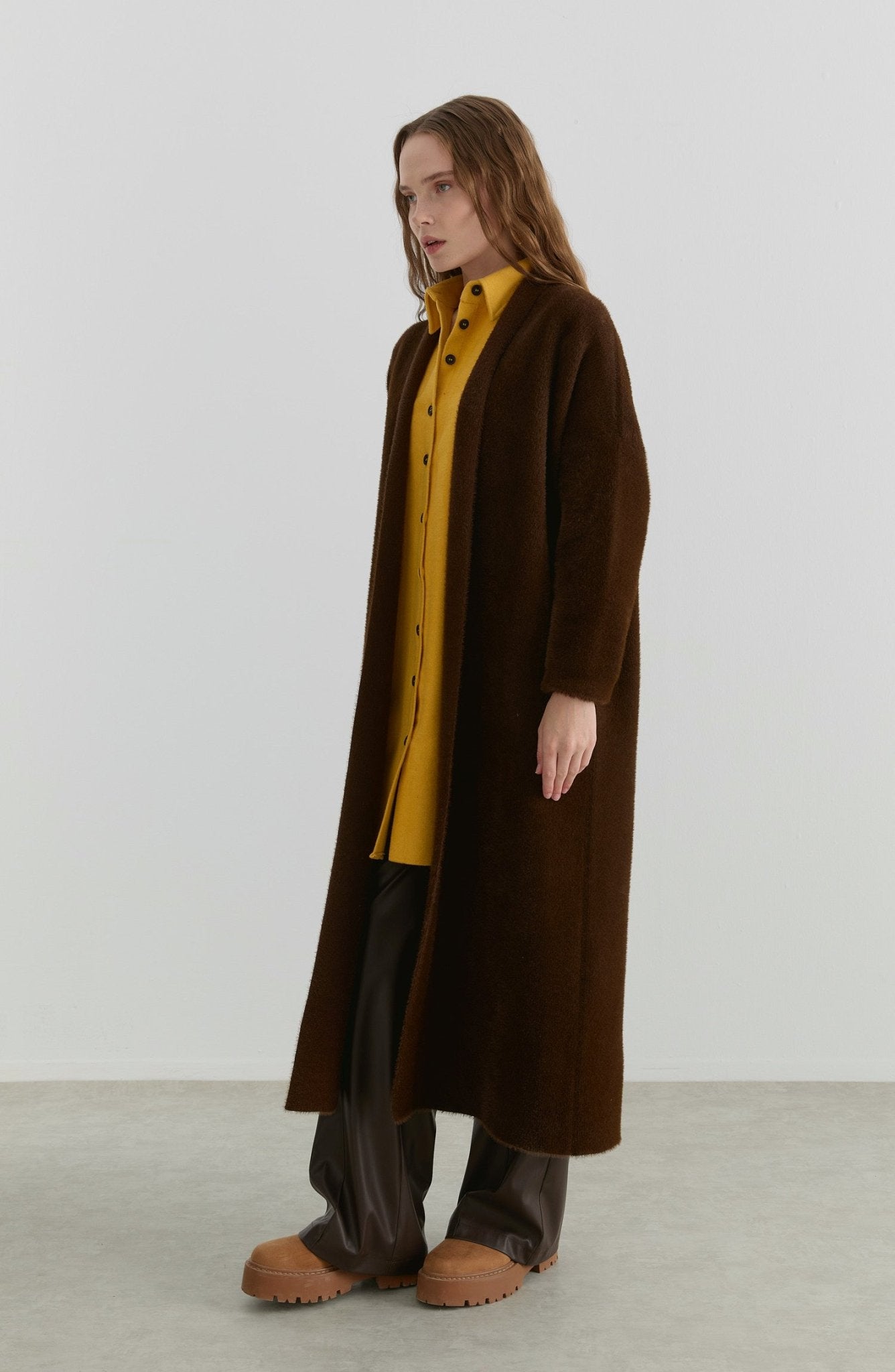 Maksi Yumoş Acı Kahve Triko Hırka - Fatma Atasoy