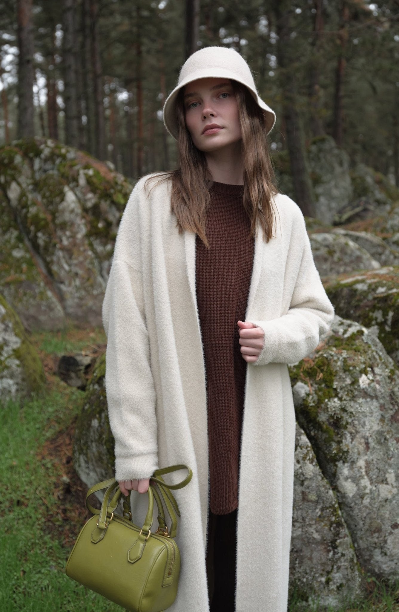 Maksi Yumoş Taş Triko Hırka - Fatma Atasoy