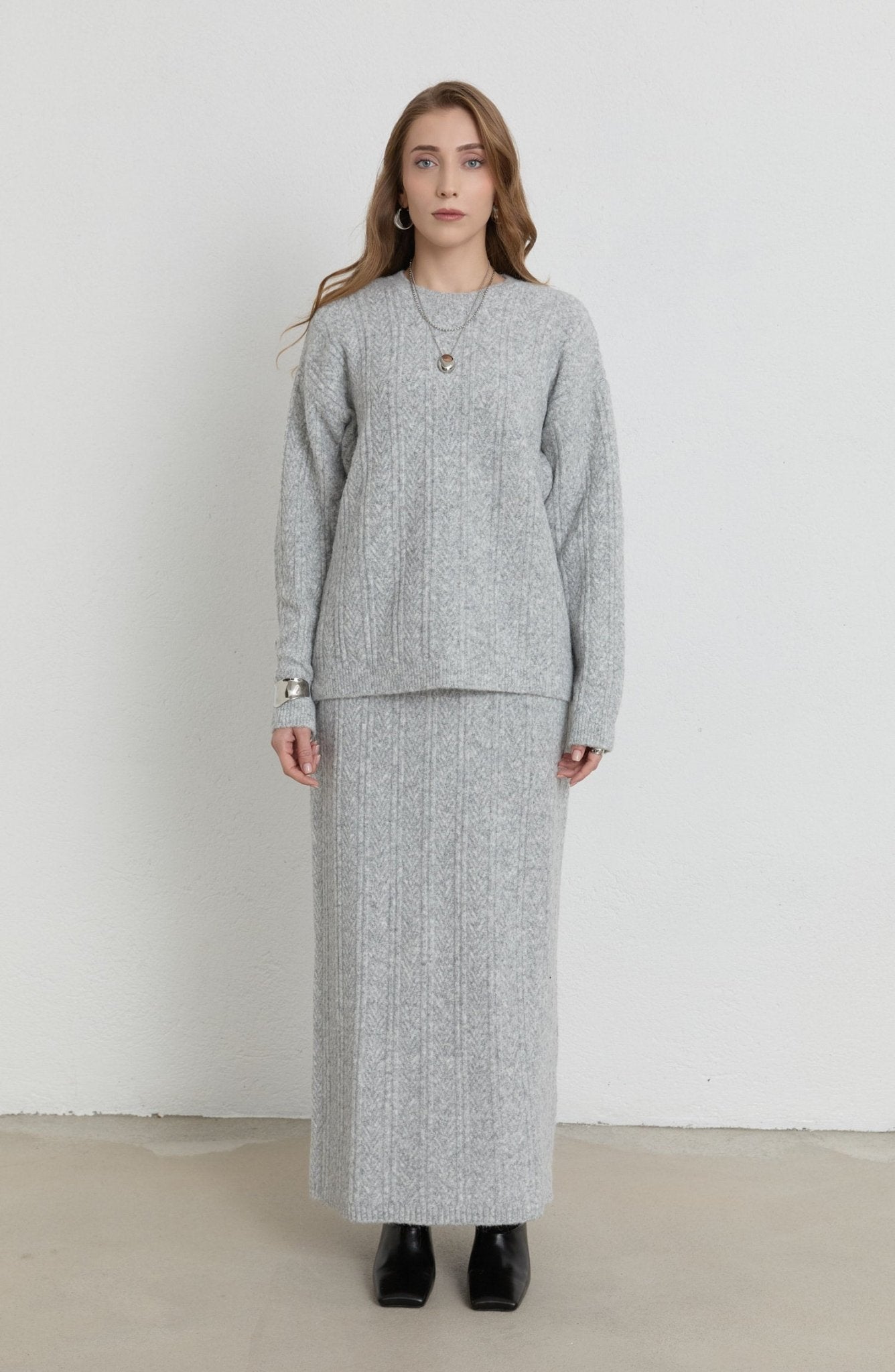 Örgü Desen Gri Yumoş Triko Etekli İkili Takım - Fatma Atasoy