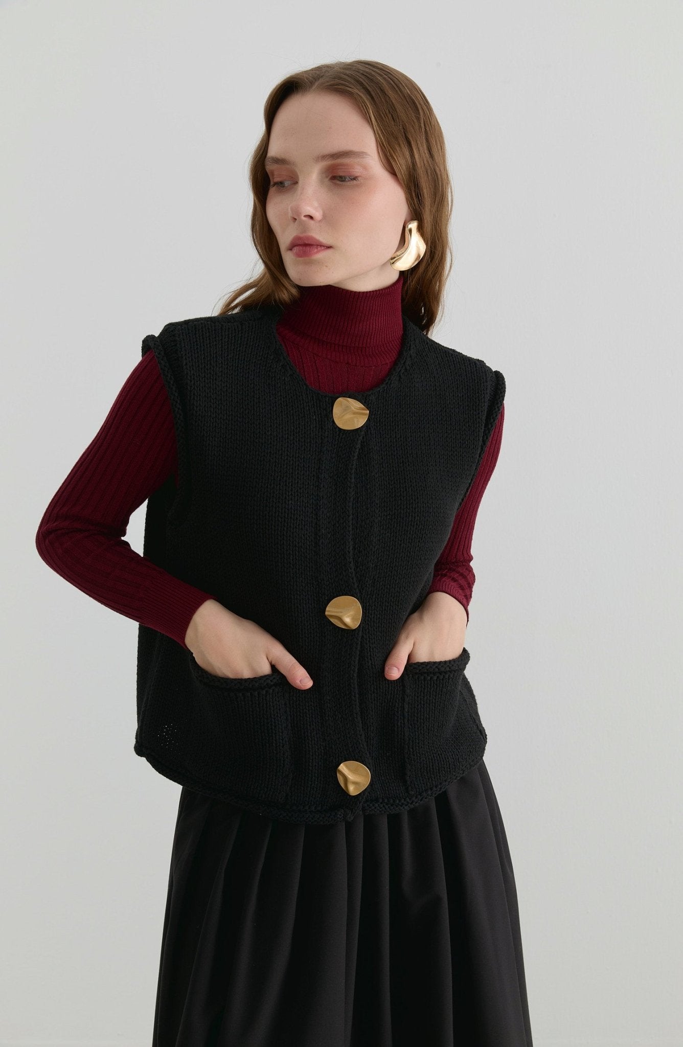 Örgü Siyah Kısa Triko Yelek - Fatma Atasoy