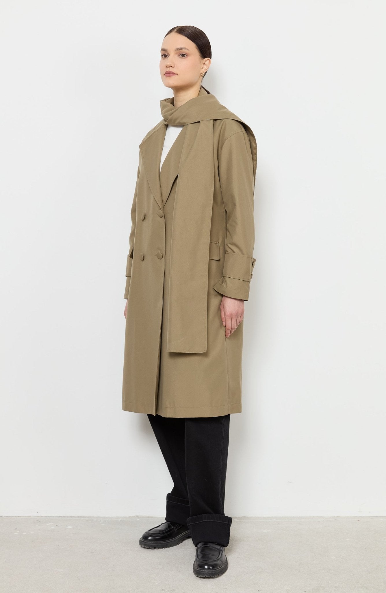 Oversize Haki Atkılı Trençkot - Fatma Atasoy
