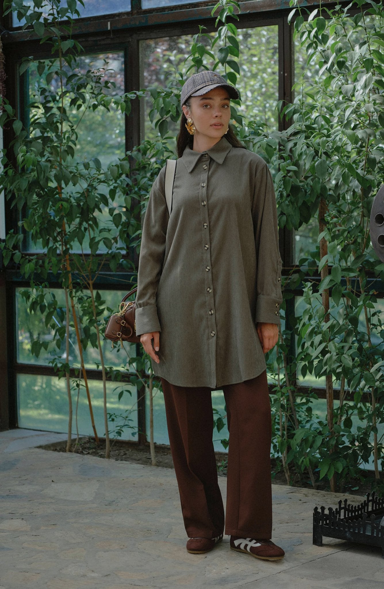 Oversize Haki Kadife Gömlek Ceket - Fatma Atasoy