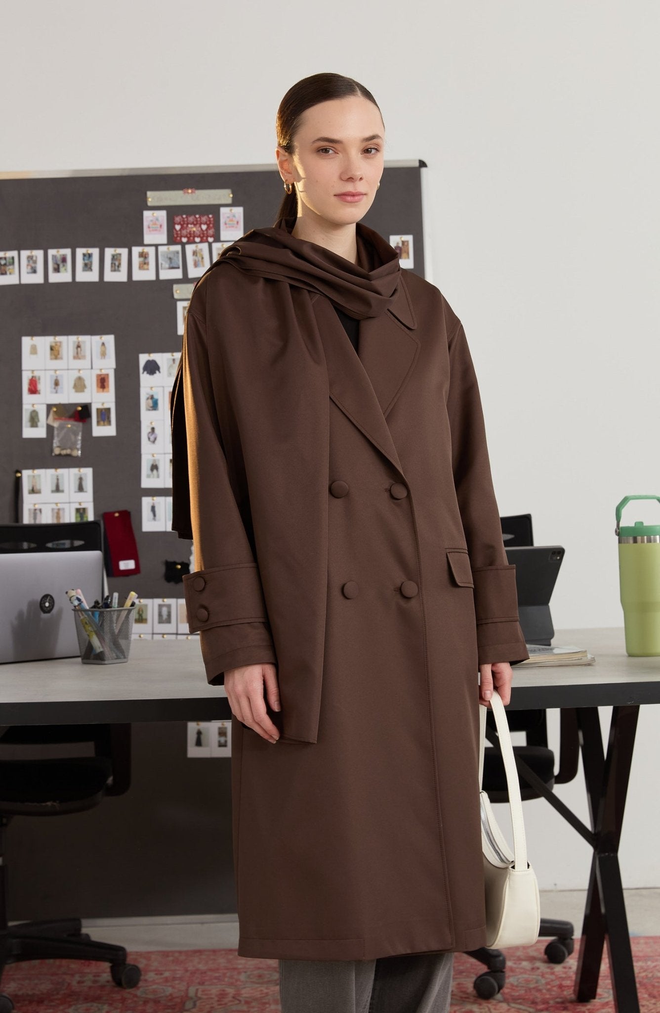 Oversize Kahve Atkılı Trençkot - Fatma Atasoy