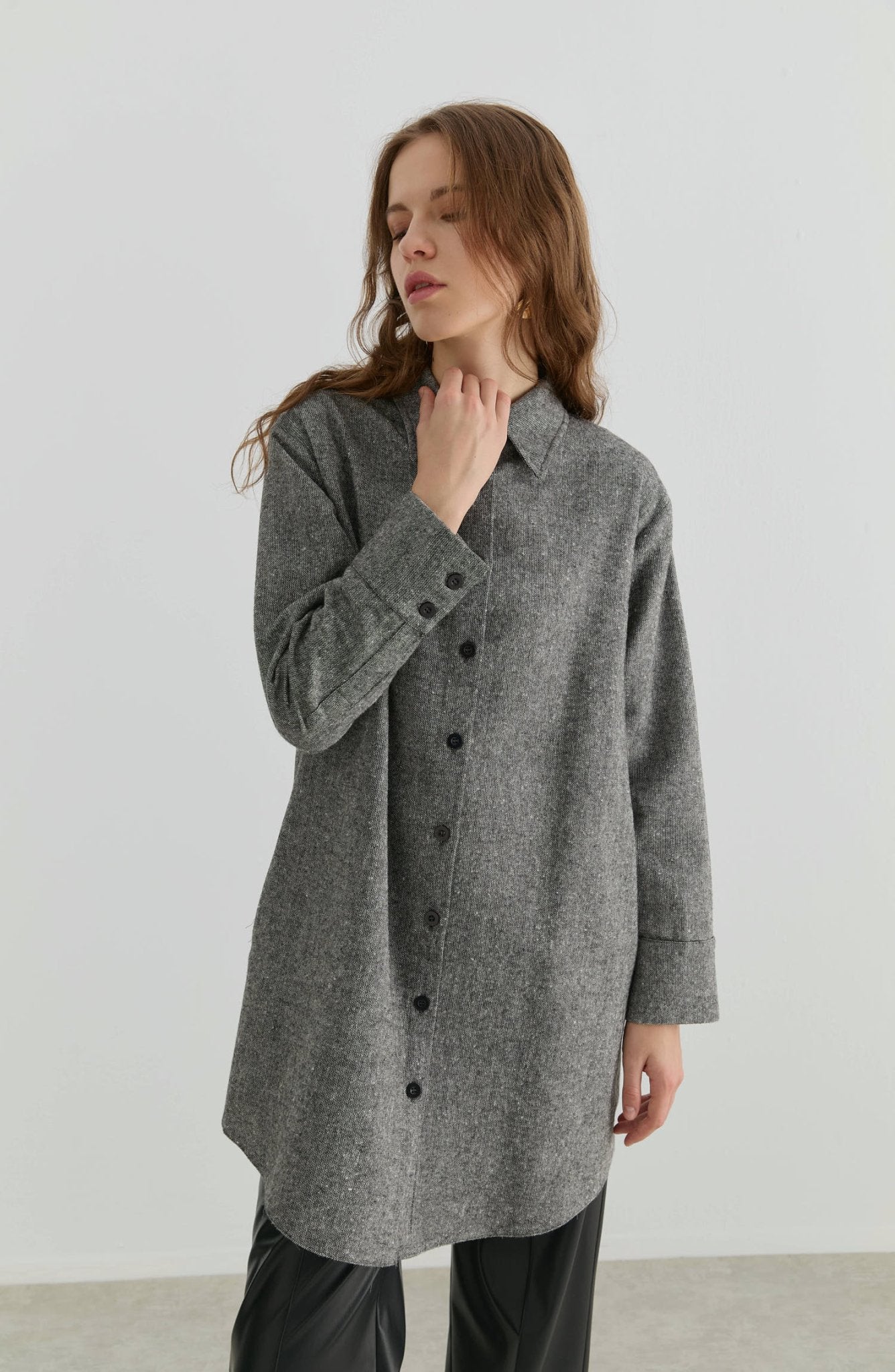 Oversize Siyah Tüvit Gömlek Ceket - Fatma Atasoy