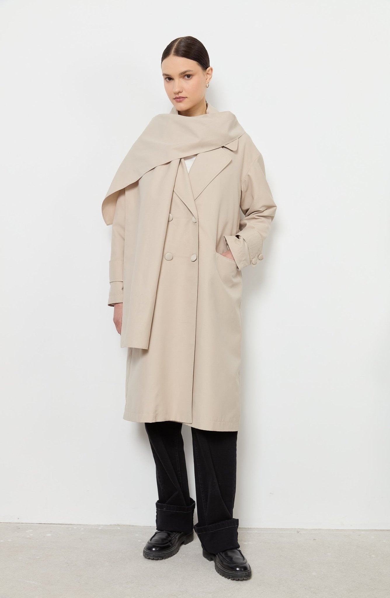 Oversize Taş Atkılı Trençkot - Fatma Atasoy
