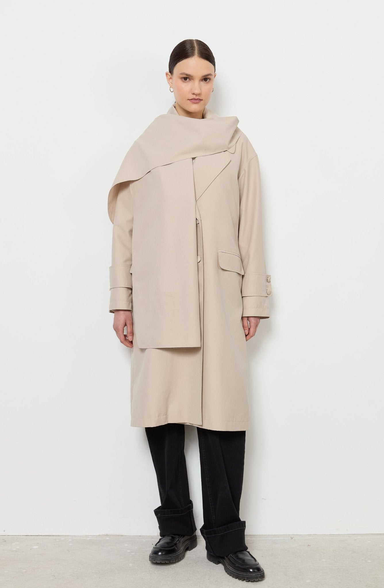 Oversize Taş Atkılı Trençkot - Fatma Atasoy