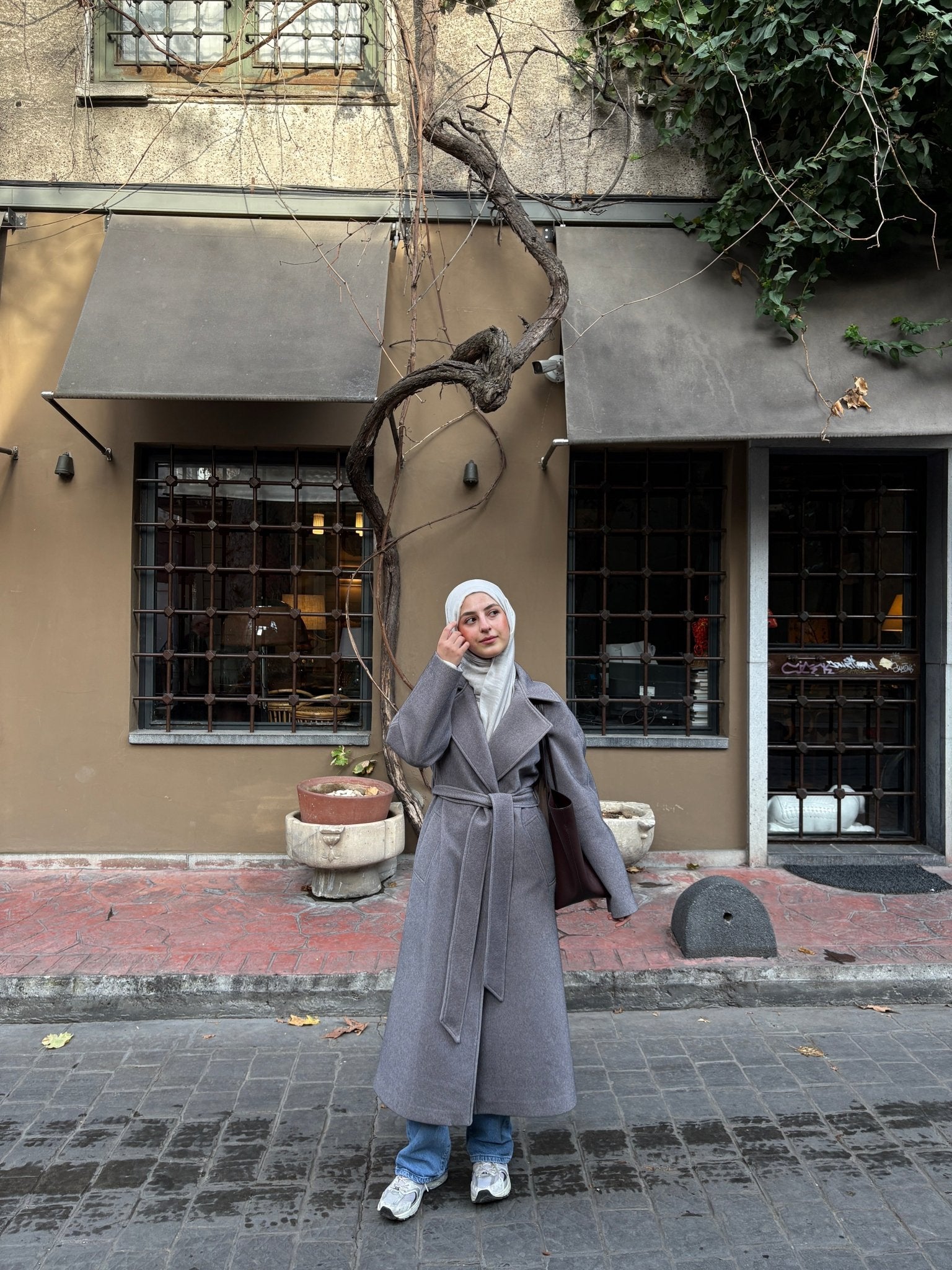 Oversize Tay Tüyü Gri Basic Kaban - Fatma Atasoy