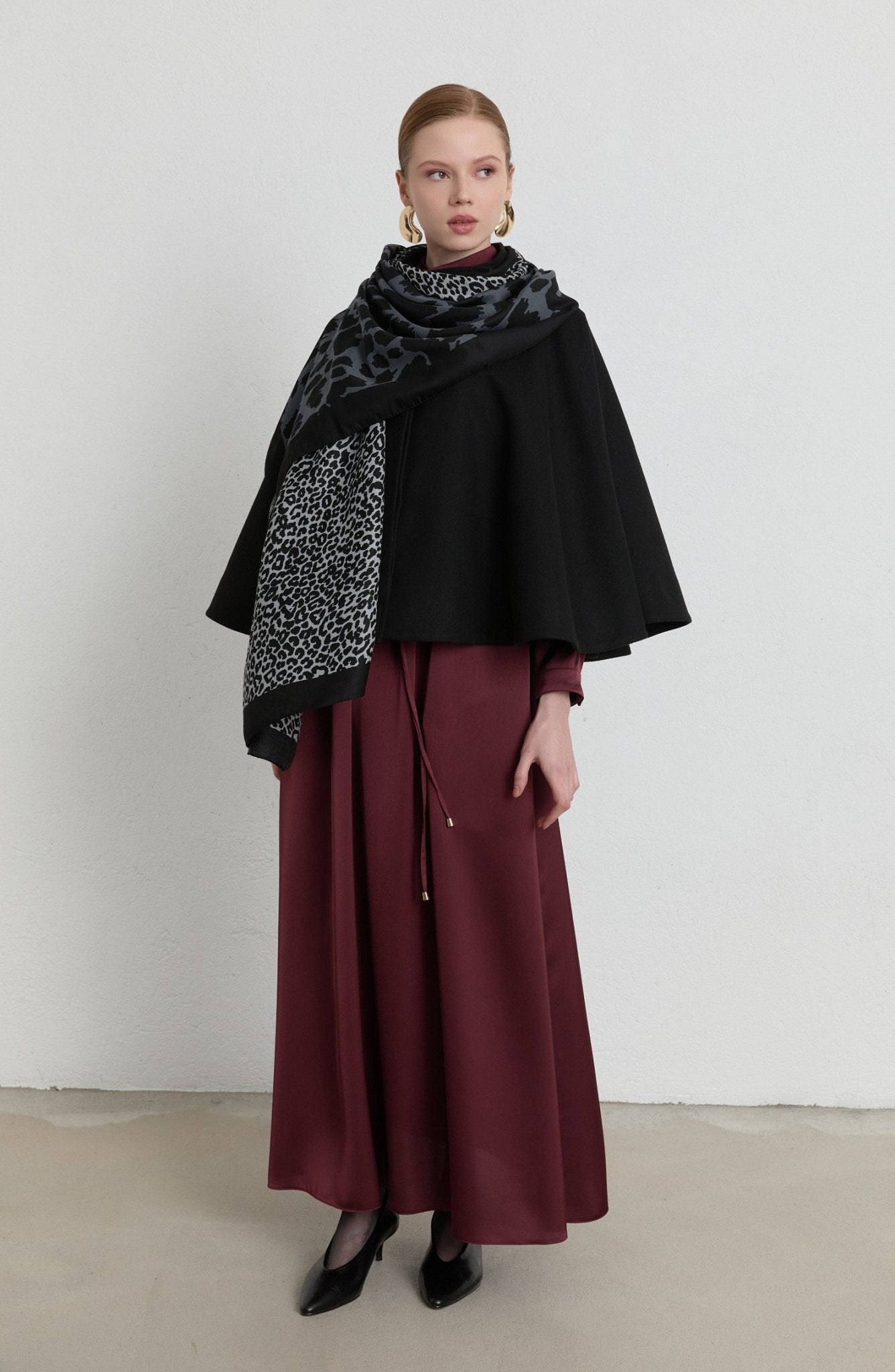 Patchwork Çift Leopar Desenli Siyah Şal - Fatma Atasoy