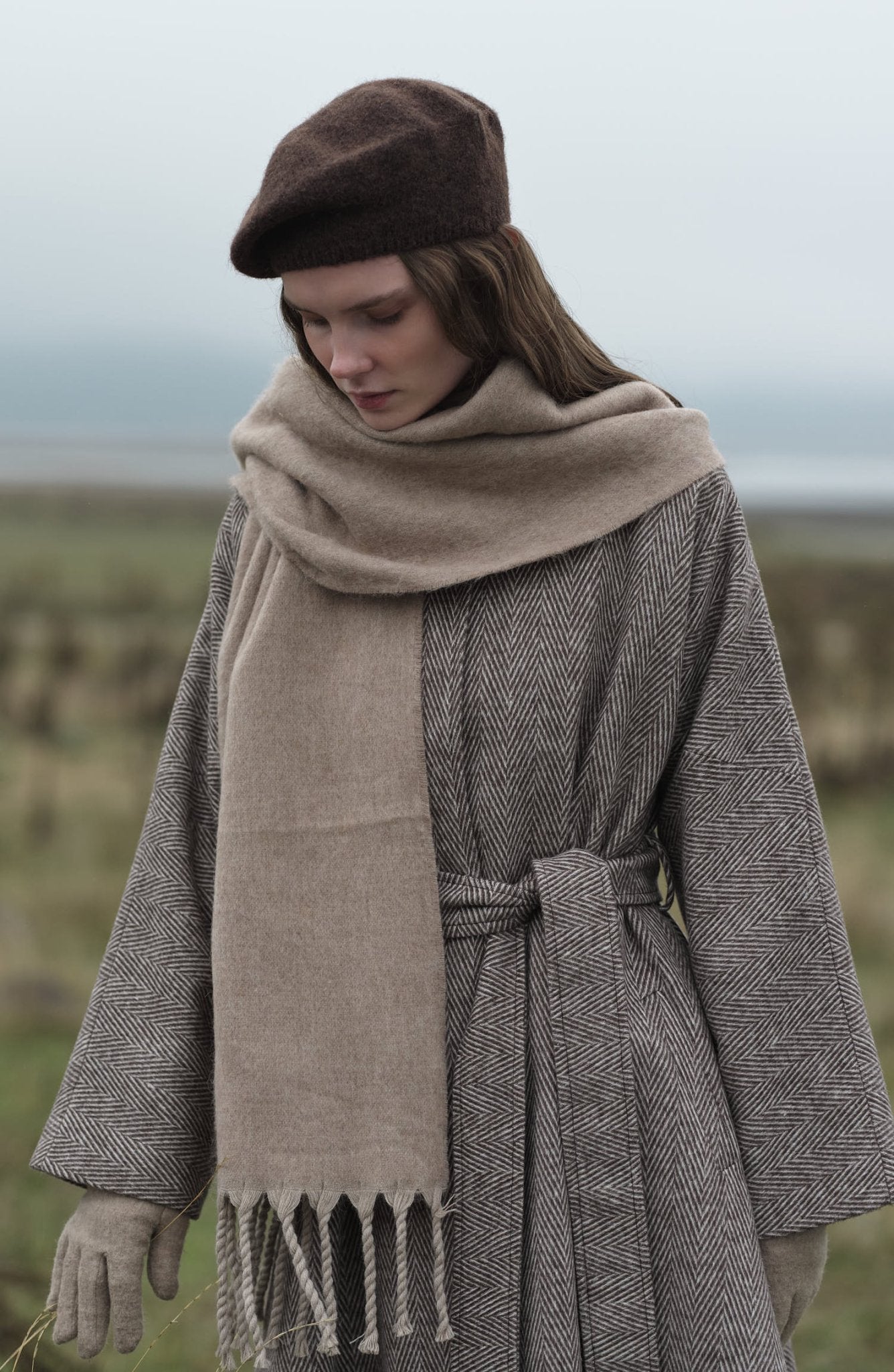 Pelerin Balıksırtı Sütlü Kahve Yün Kaban - Fatma Atasoy