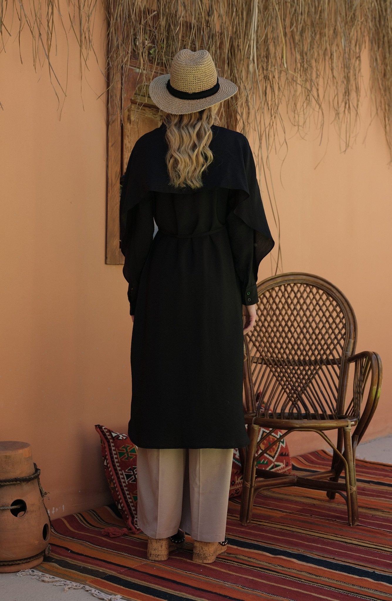 Pelerinli Maksi Siyah Tunik - Fatma Atasoy