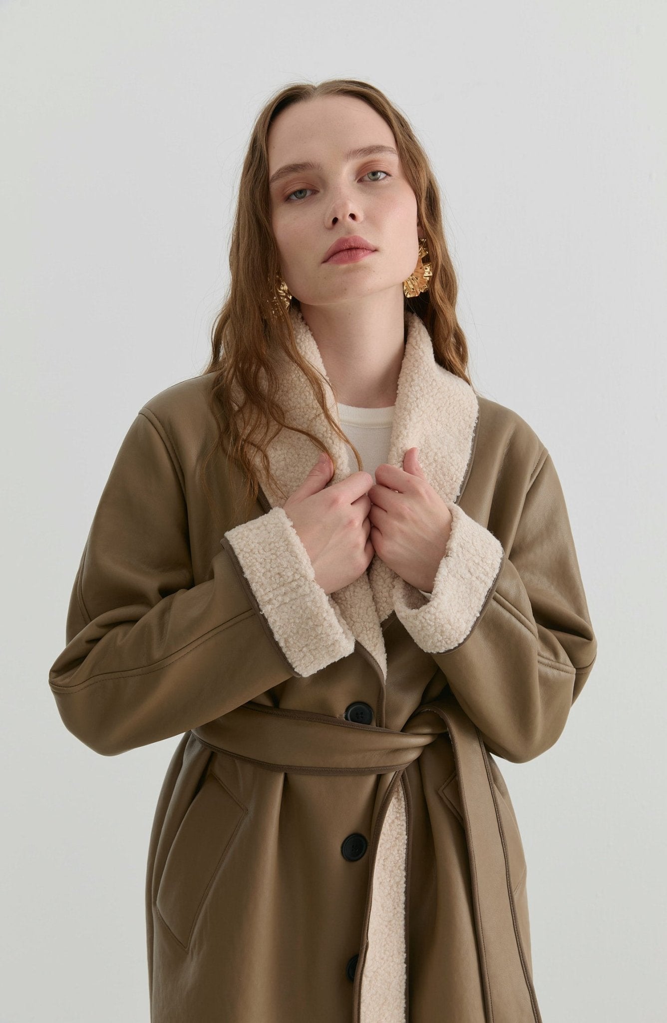 Peluş Detaylı Vizon Suni Deri Kaban - Fatma Atasoy