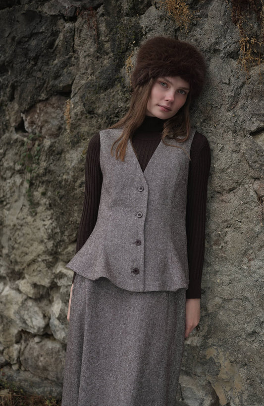 Peplumlu Kahverengi Tüvit Yelek Etek Takım - Fatma Atasoy