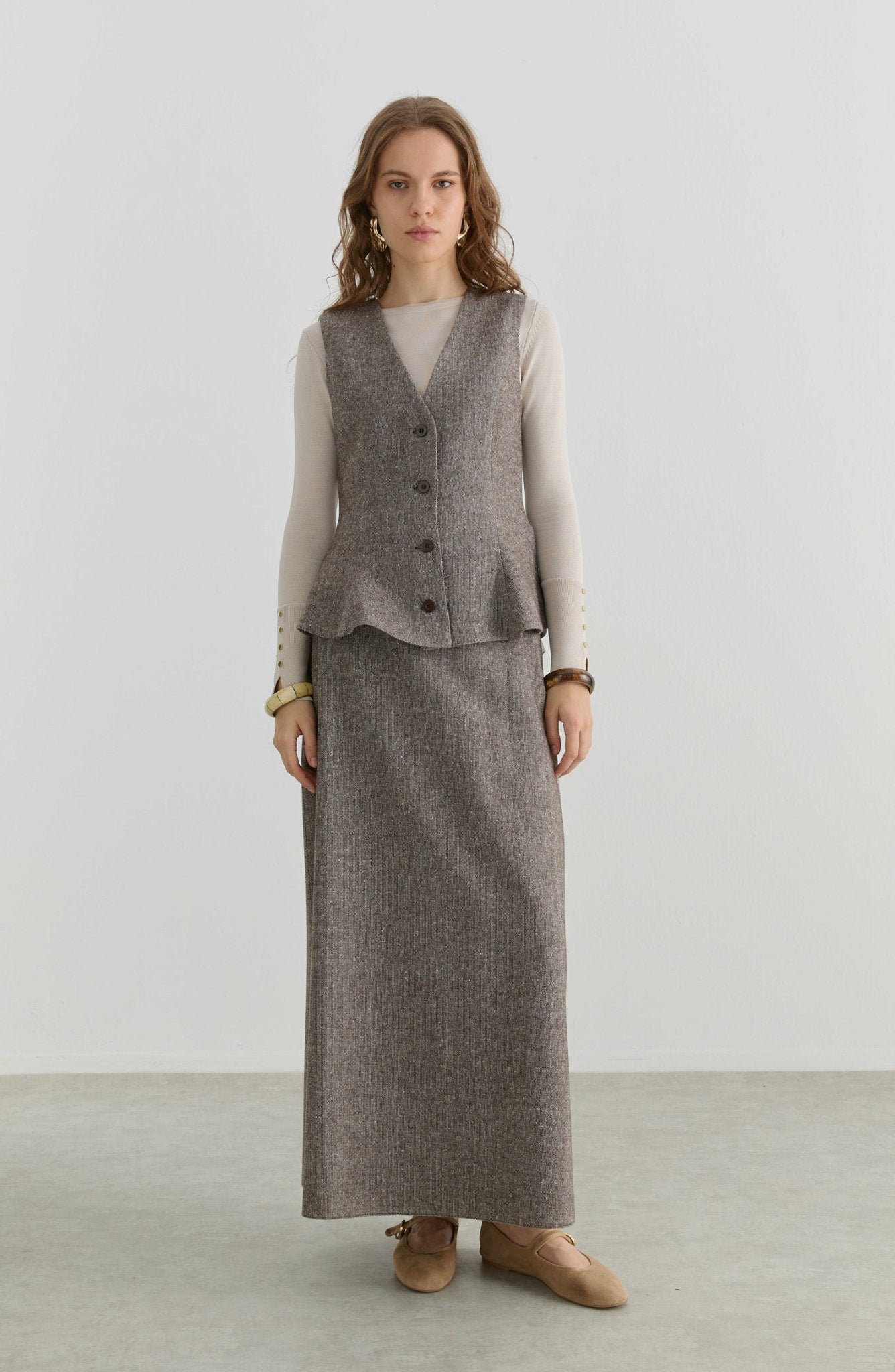 Peplumlu Kahverengi Tüvit Yelek Etek Takım - Fatma Atasoy