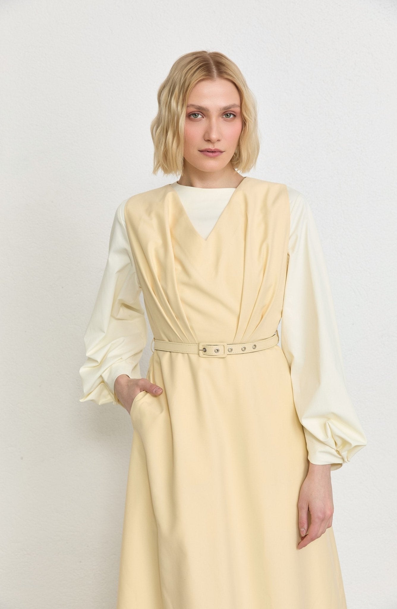 Pileli Kaplama Kemerli Yağ Sarısı Jile - Fatma Atasoy