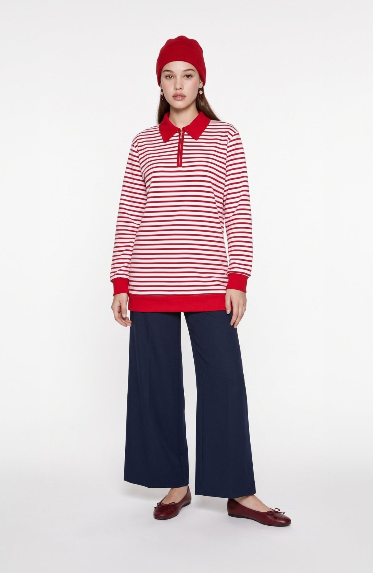 Polo Yaka Fermuarlı Kırmızı Çizgili Sweatshirt - Fatma Atasoy