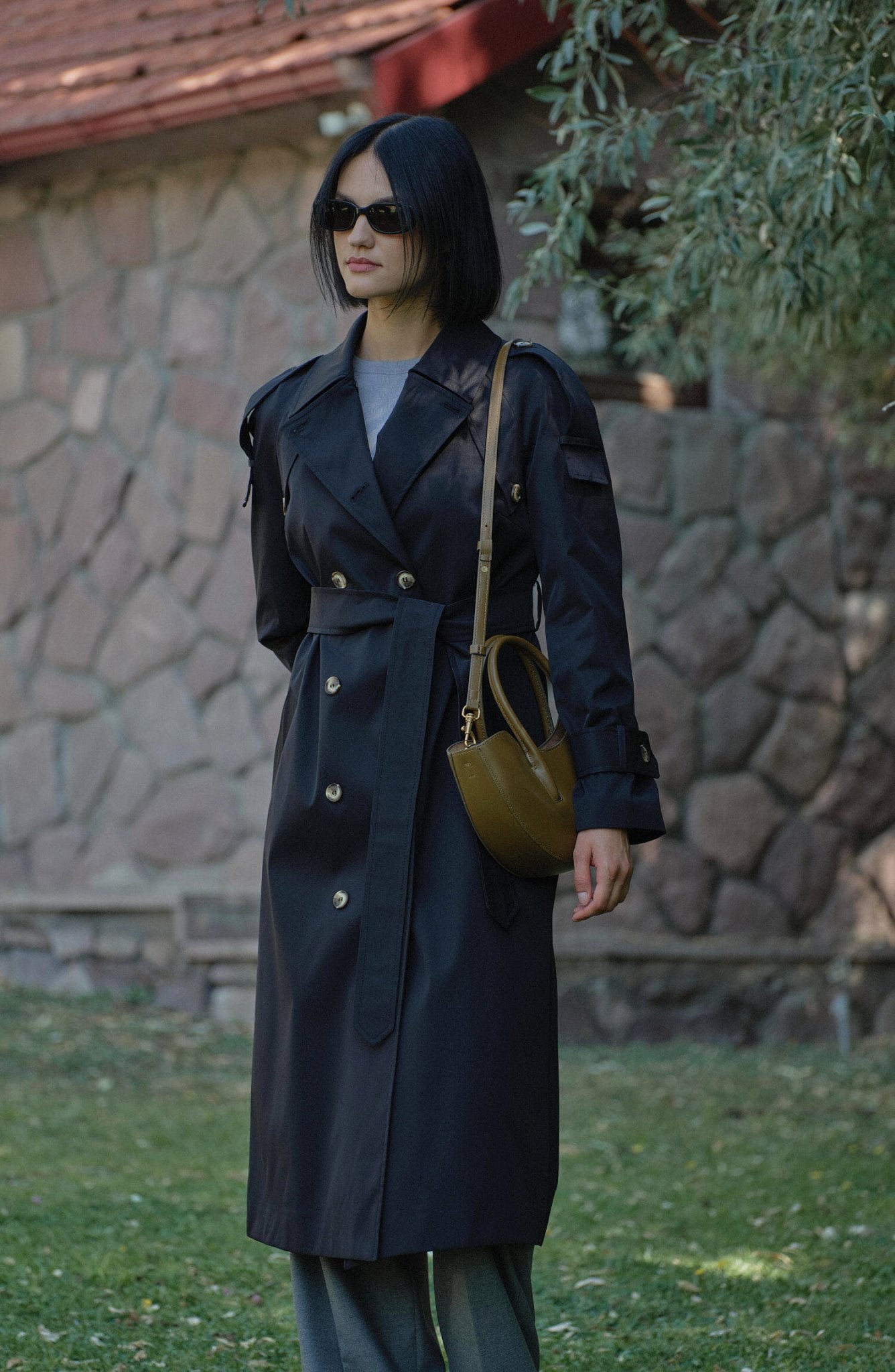 Premium Siyah Oversize Trençkot - Fatma Atasoy