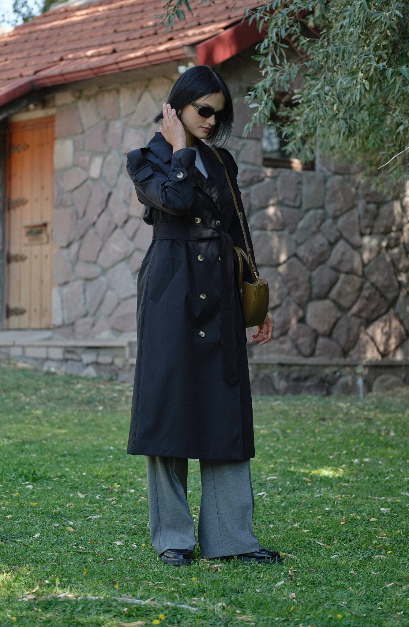 Premium Siyah Oversize Trençkot - Fatma Atasoy