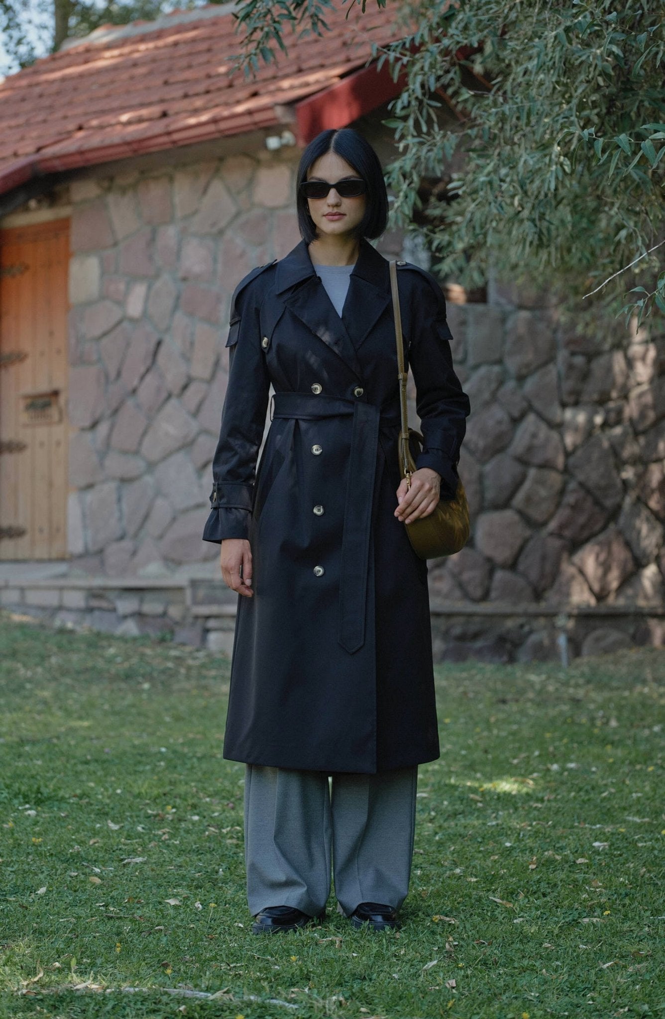 Premium Siyah Oversize Trençkot - Fatma Atasoy
