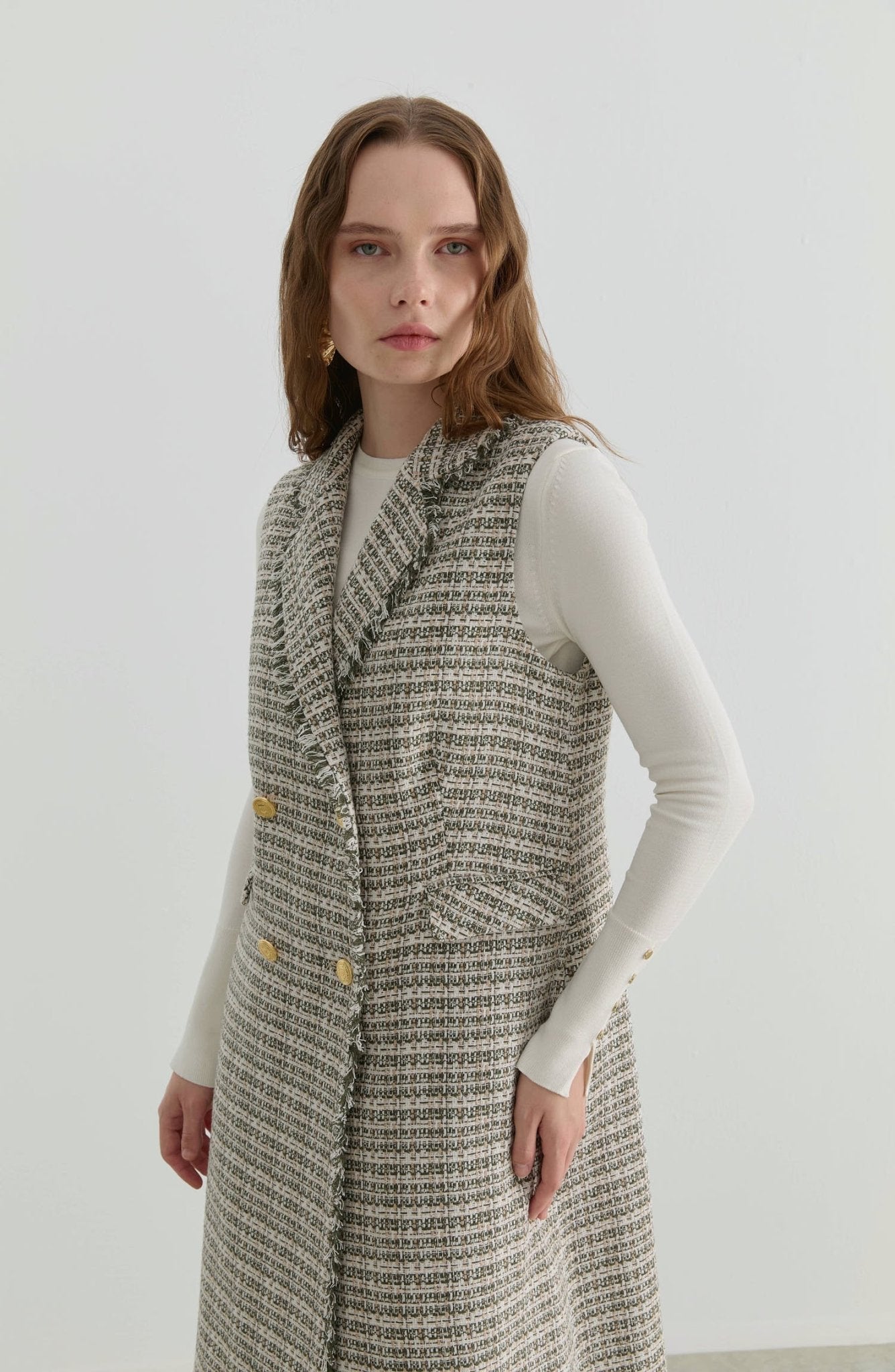 Püsküllü Haki Tüvit Yelek - Fatma Atasoy