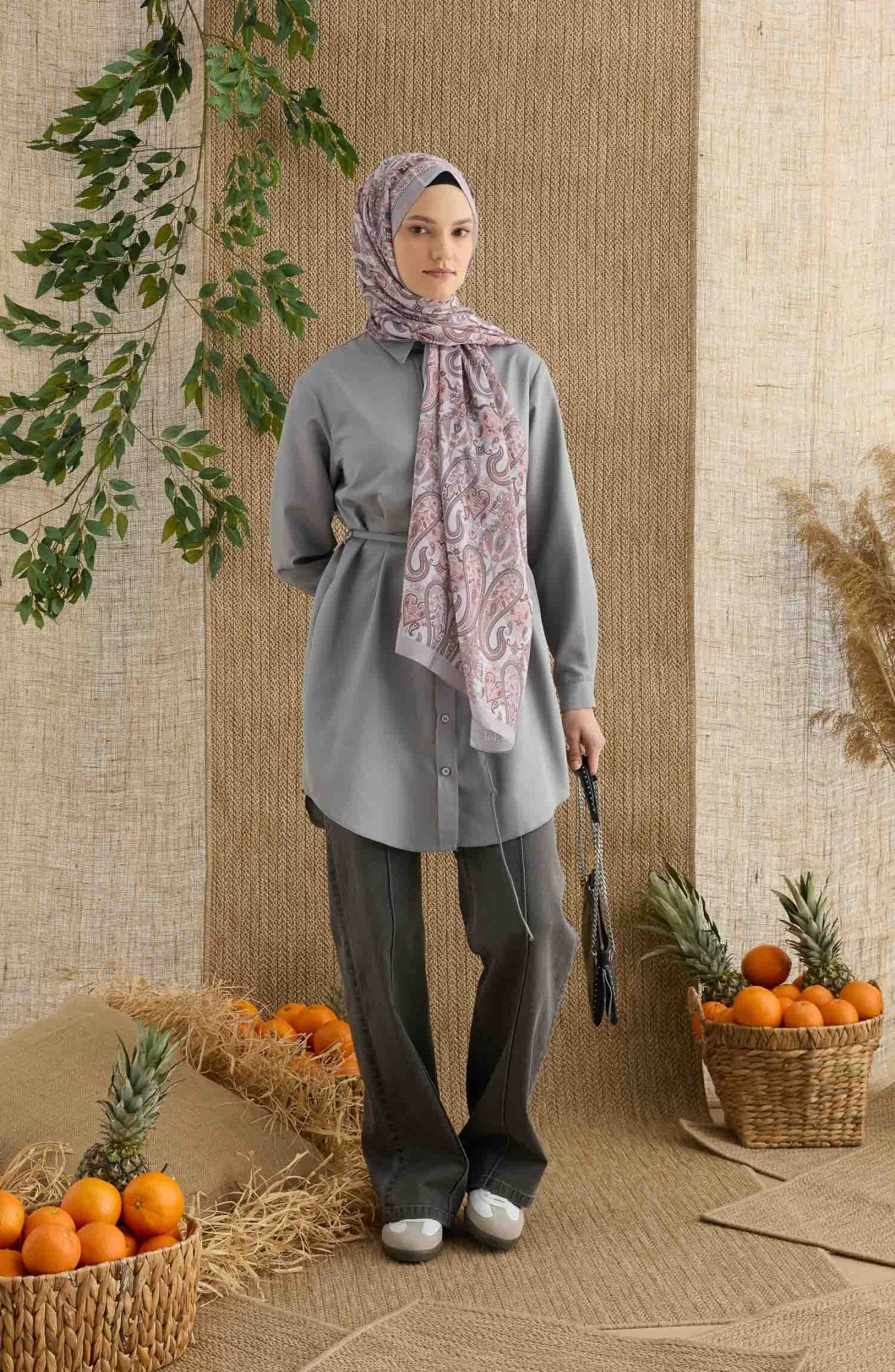 Rosalie Gümüş Gri Etnik Desen Şal - Fatma Atasoy