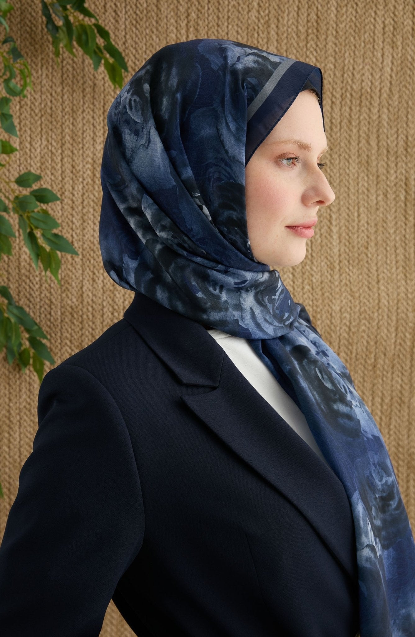 Rose İndigo Desenli Şal - Fatma Atasoy