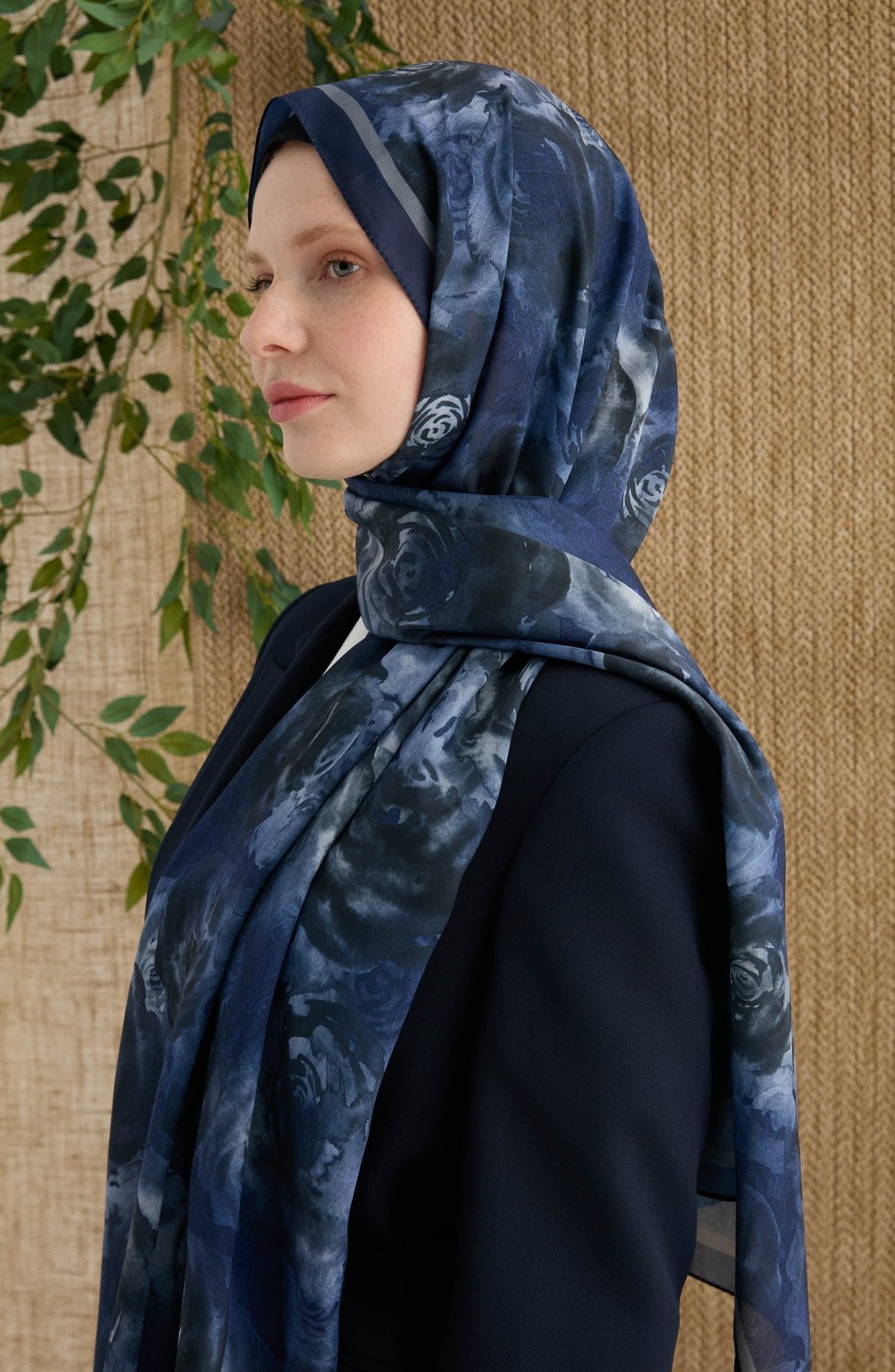 Rose İndigo Desenli Şal - Fatma Atasoy
