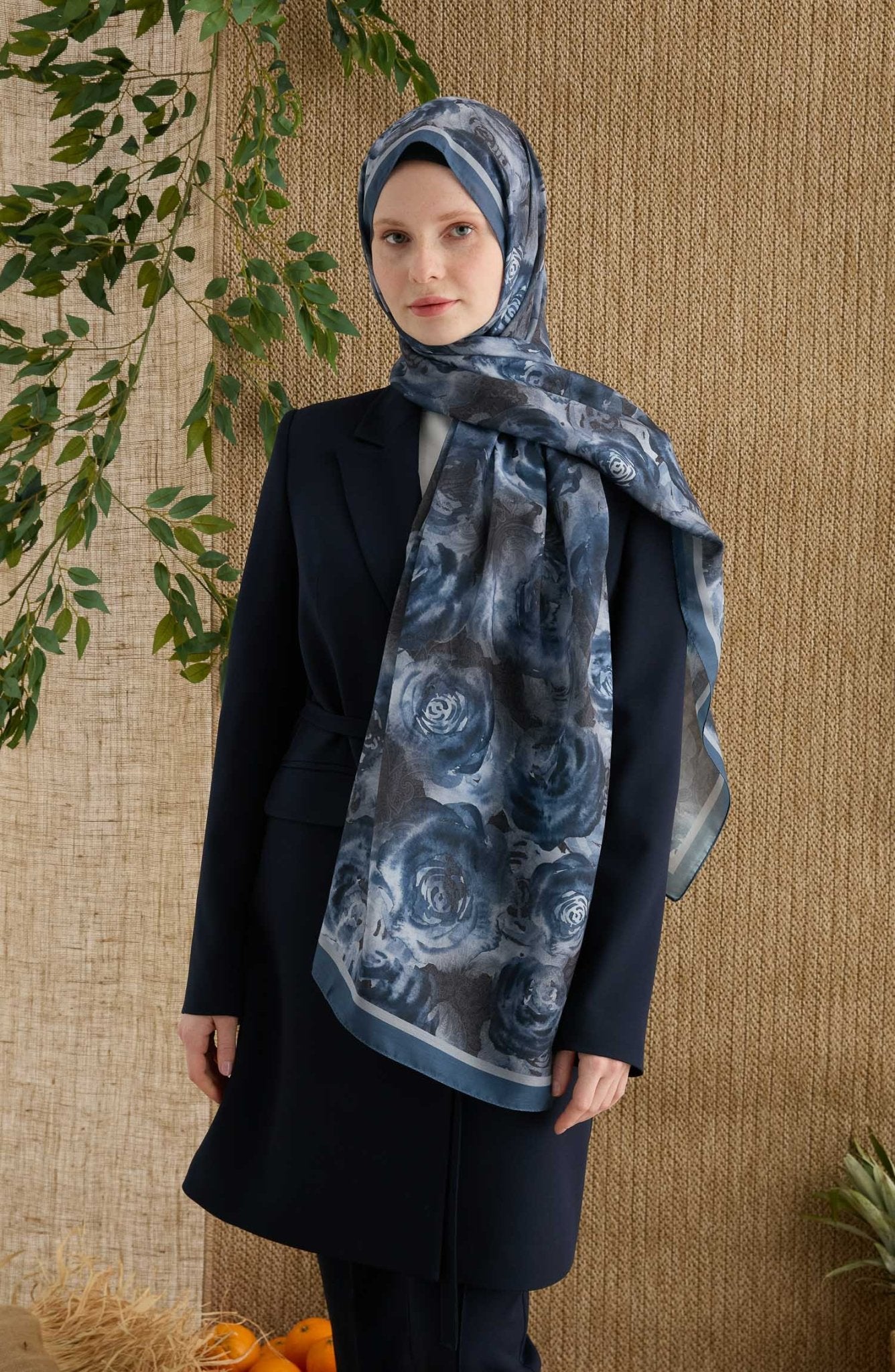 Rose Mavi Desenli Şal - Fatma Atasoy
