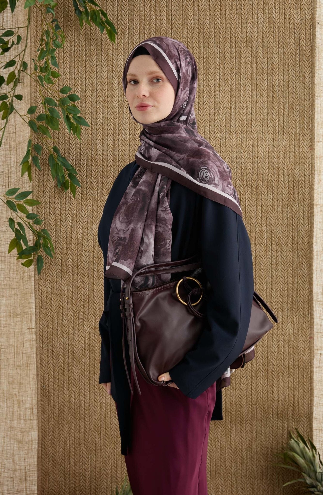 Rose Mürdüm Desenli Şal - Fatma Atasoy