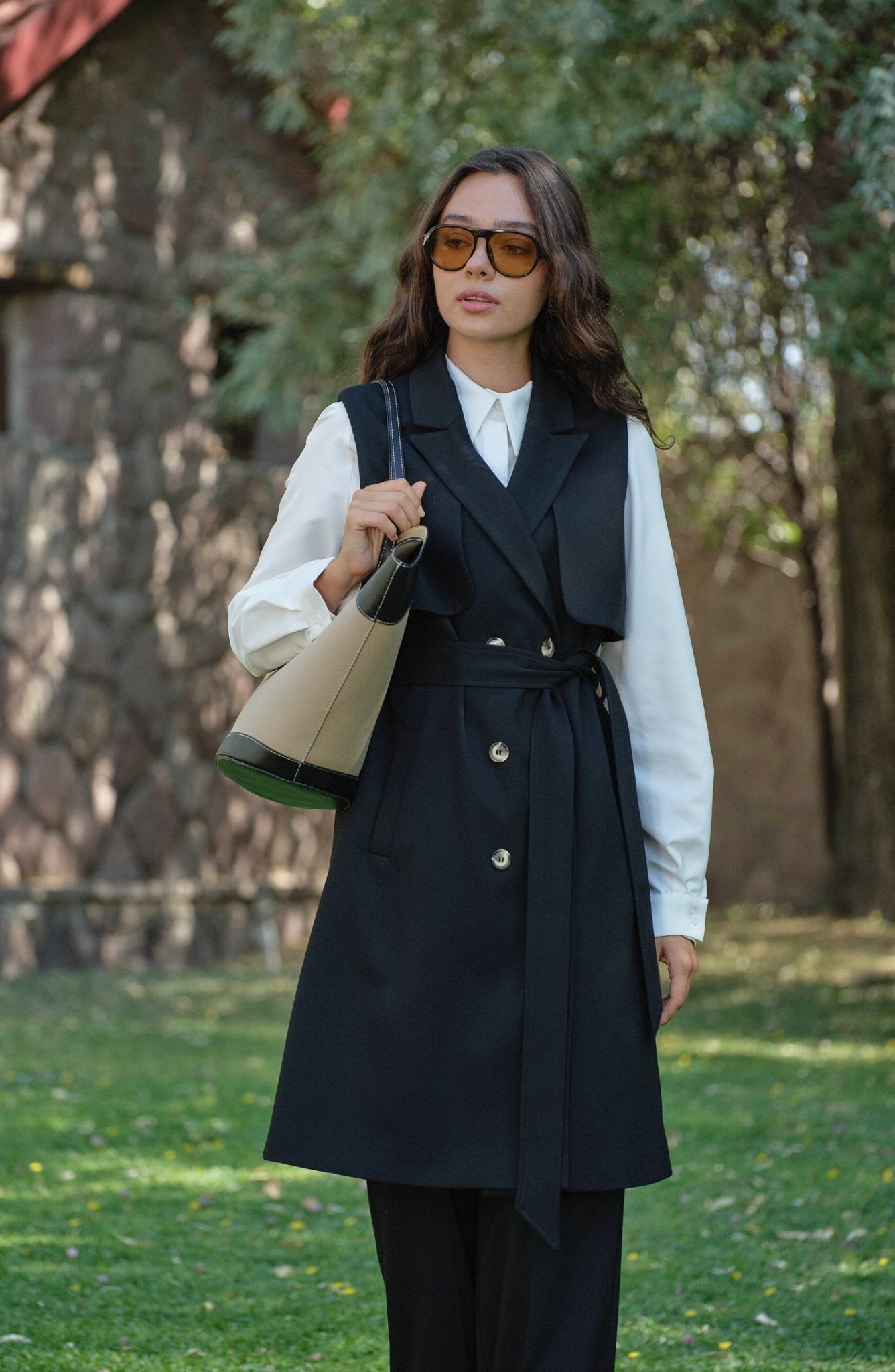 Rüzgarlıklı Siyah Gabardin Yelek - Fatma Atasoy