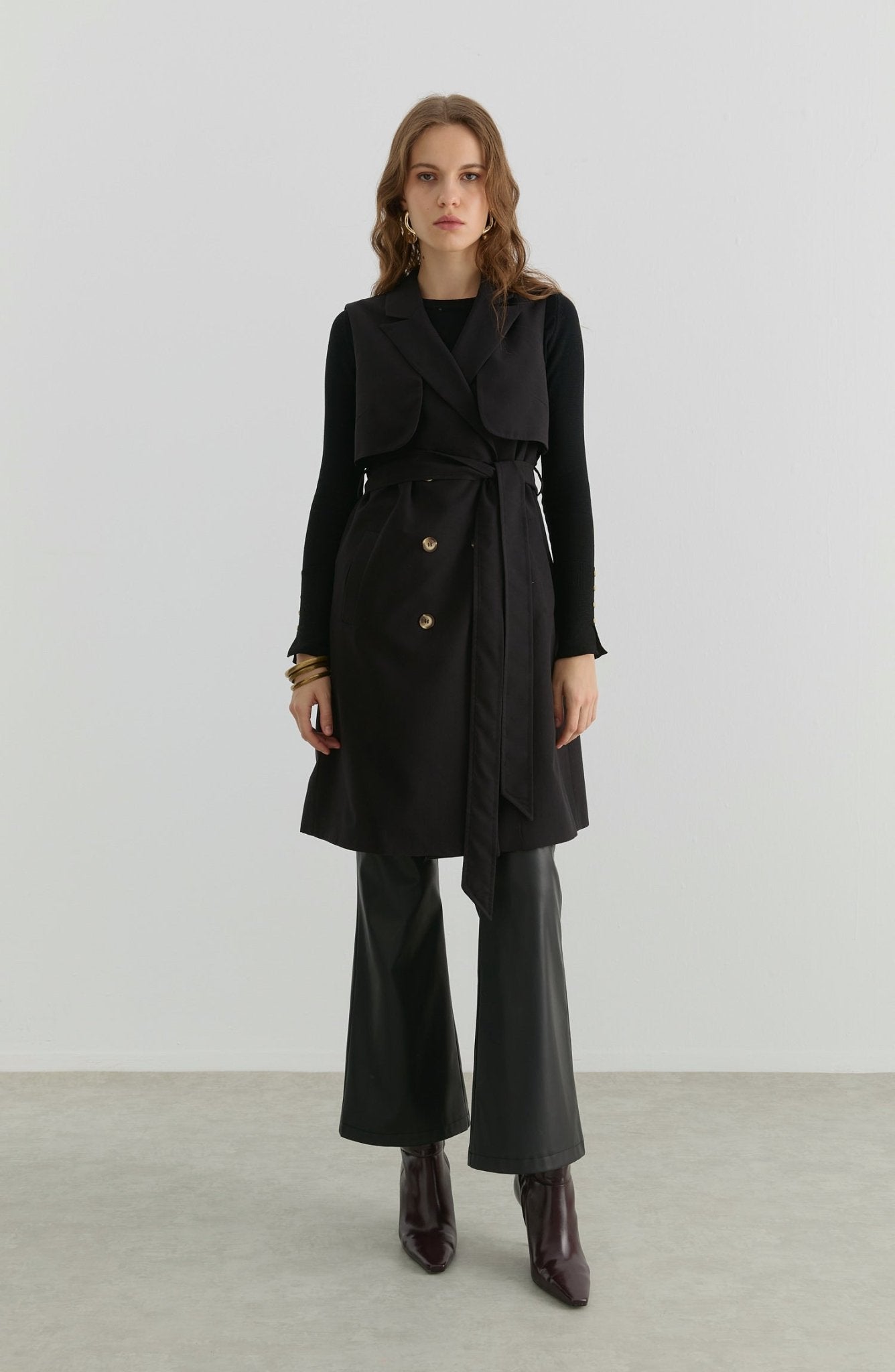 Rüzgarlıklı Siyah Trenç Yelek - Fatma Atasoy