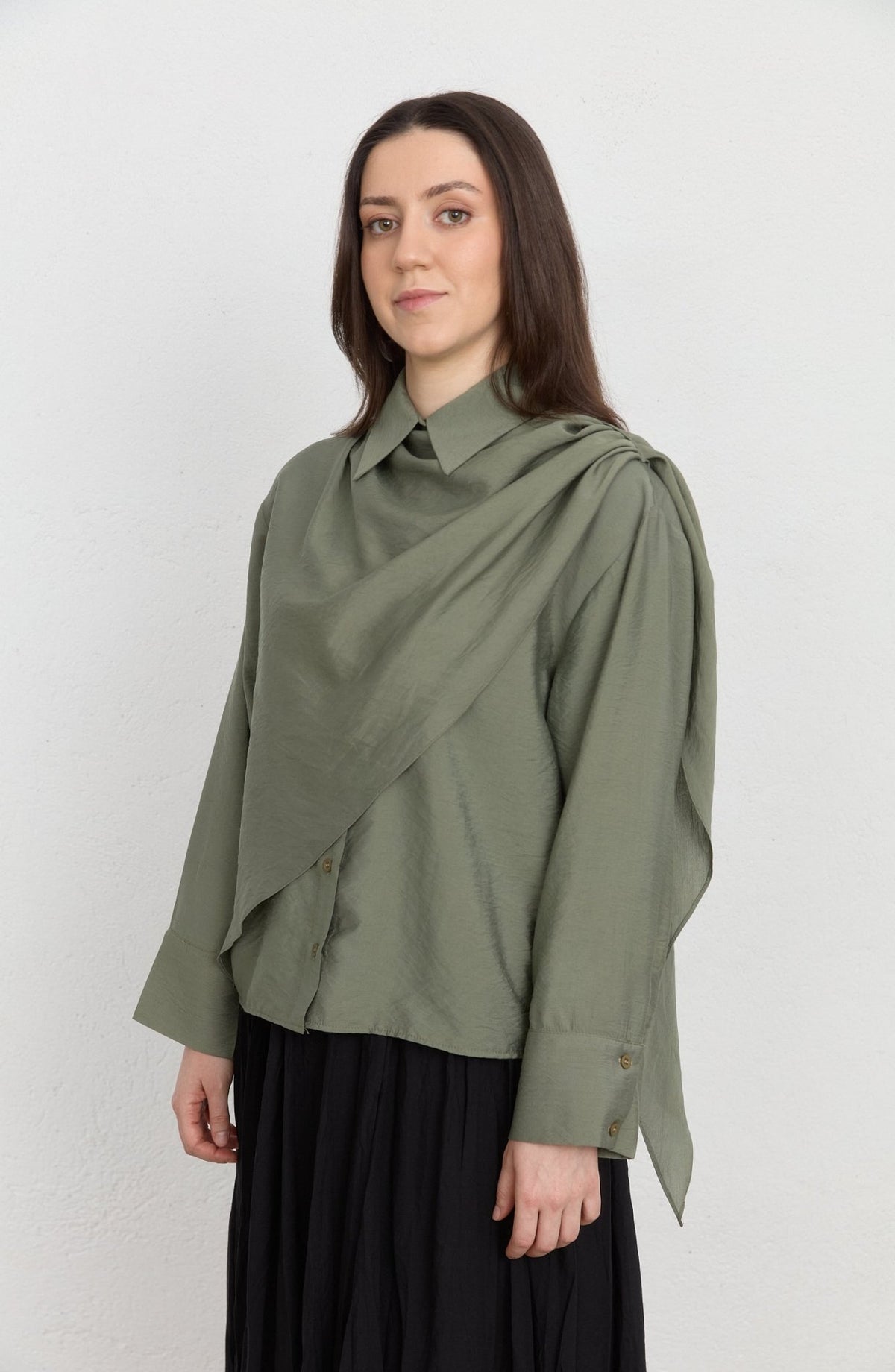 Şal Detaylı Haki Rayon Gömlek - Fatma Atasoy