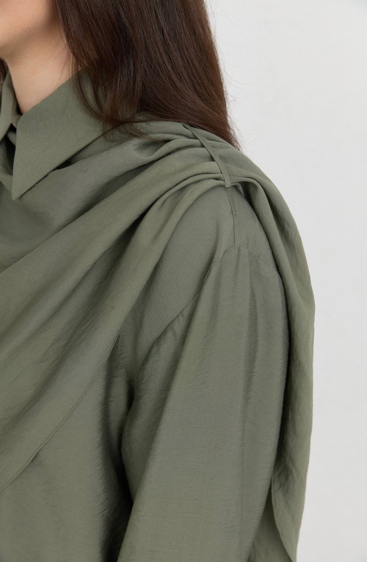 Şal Detaylı Haki Rayon Gömlek - Fatma Atasoy