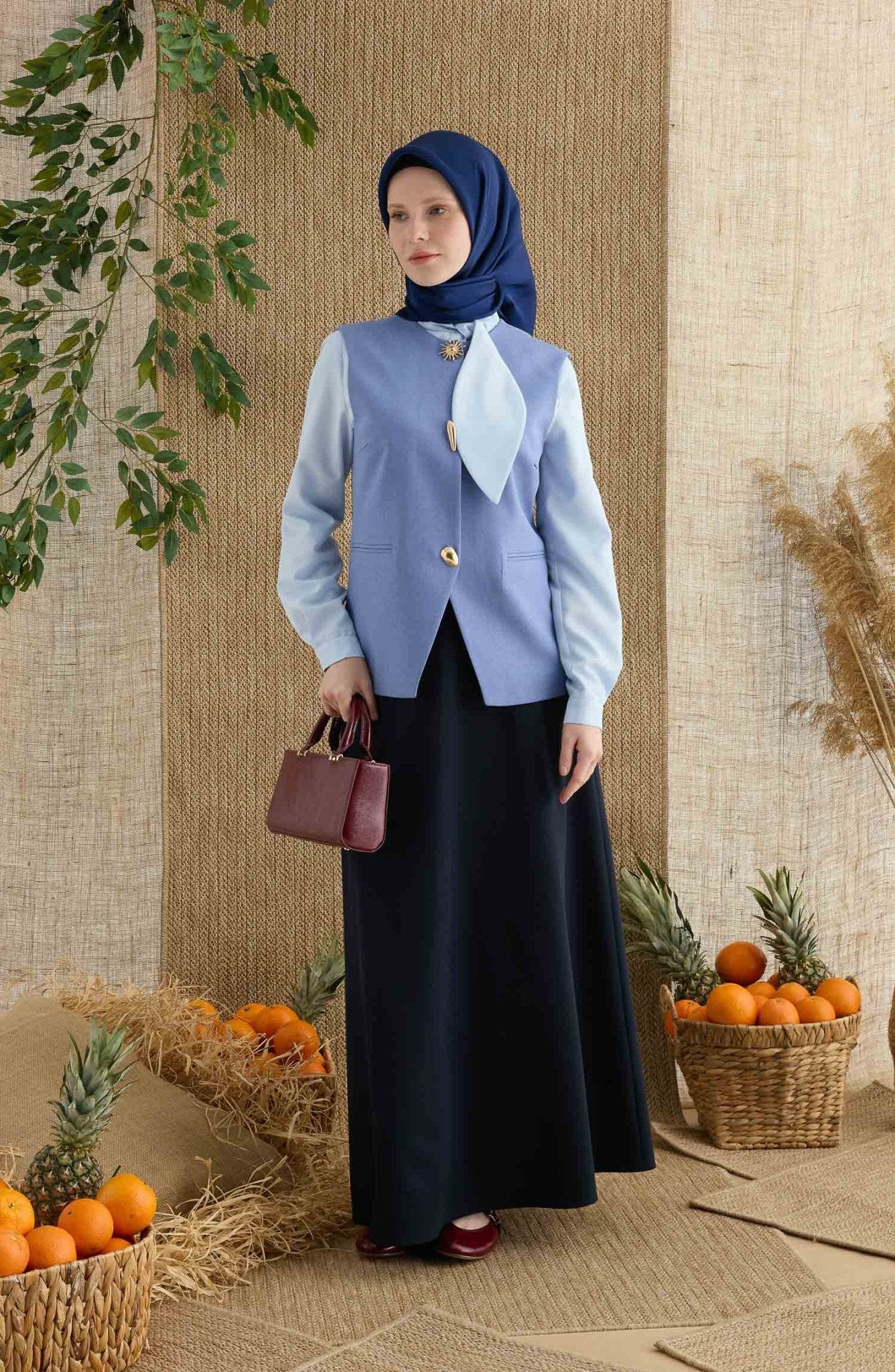 Saten Lacivert Janjan Eşarp - Fatma Atasoy