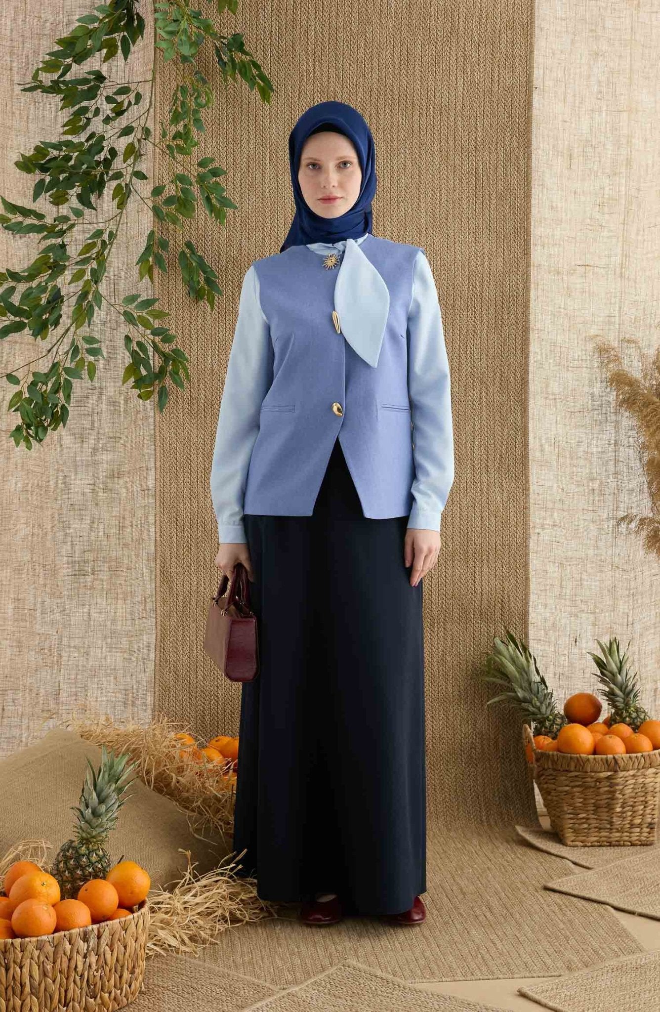 Saten Lacivert Janjan Eşarp - Fatma Atasoy
