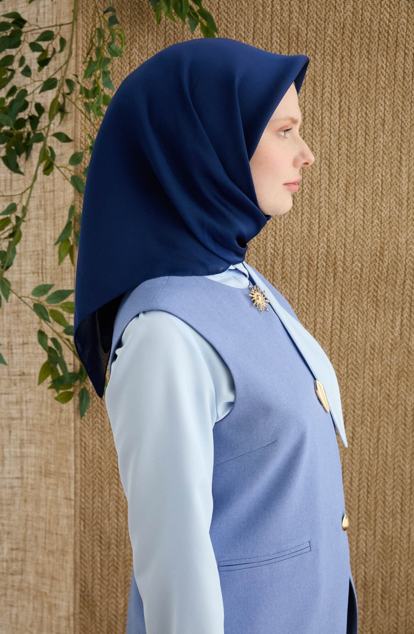 Saten Lacivert Janjan Eşarp - Fatma Atasoy