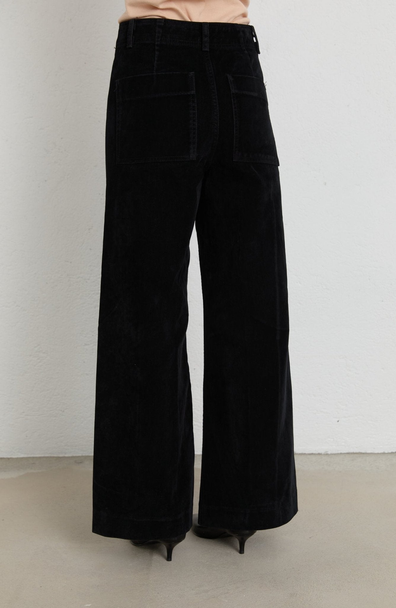 Spor Dikişli Siyah Culotte Kadife Pantolon - Fatma Atasoy