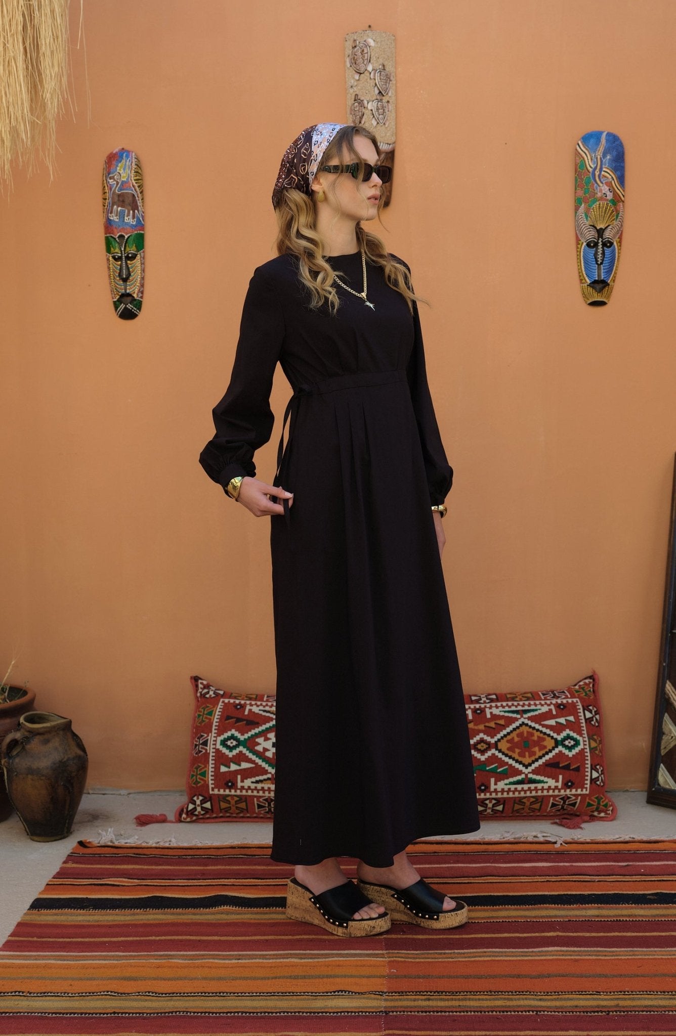 Tünel Büzgülü Siyah Pamuk Elbise - Fatma Atasoy